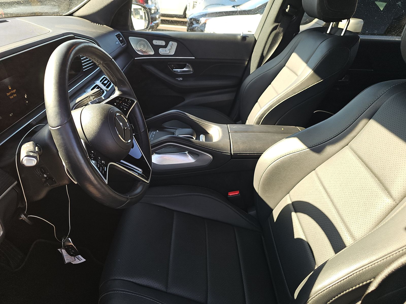 MERCEDES-BENZ GLS - 8