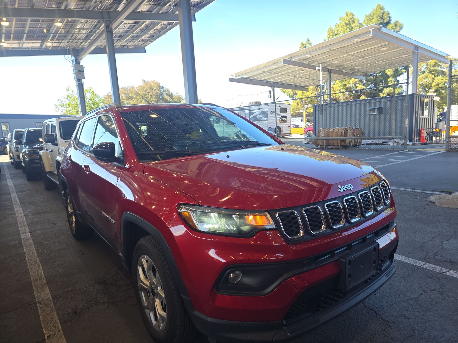 JEEP LATITUDE - 4