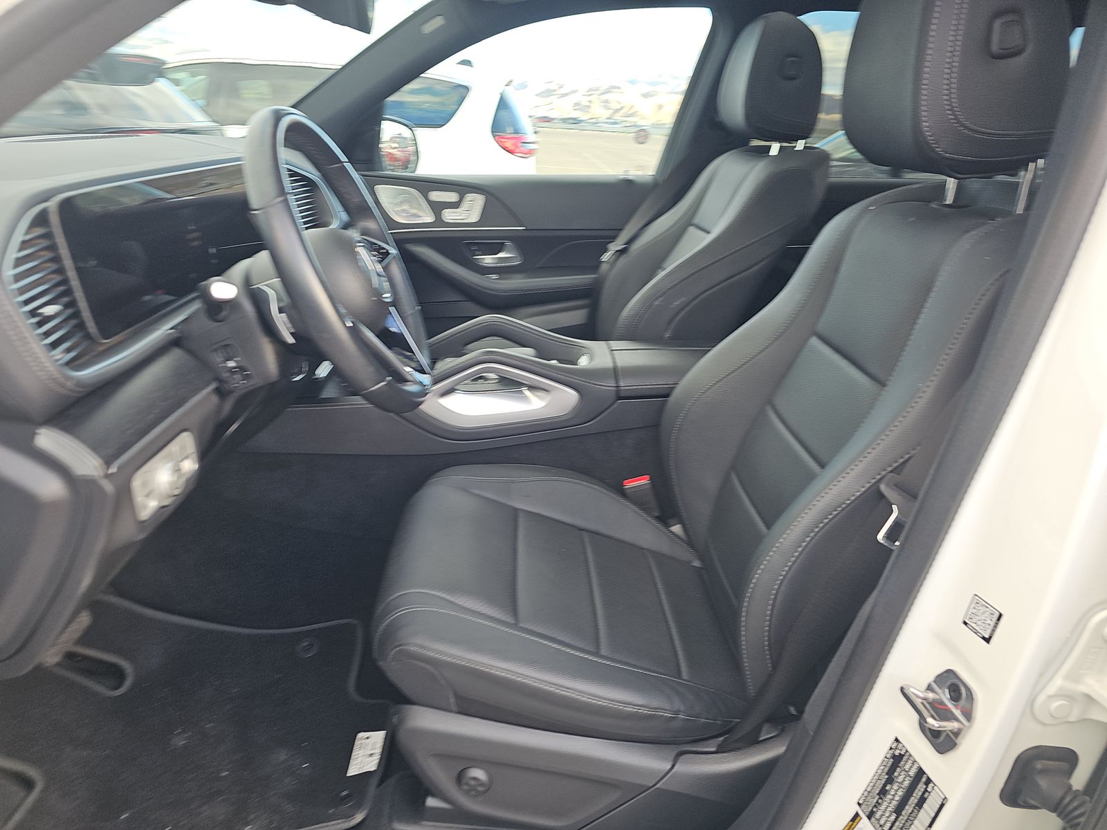 MERCEDES-BENZ GLS - 8