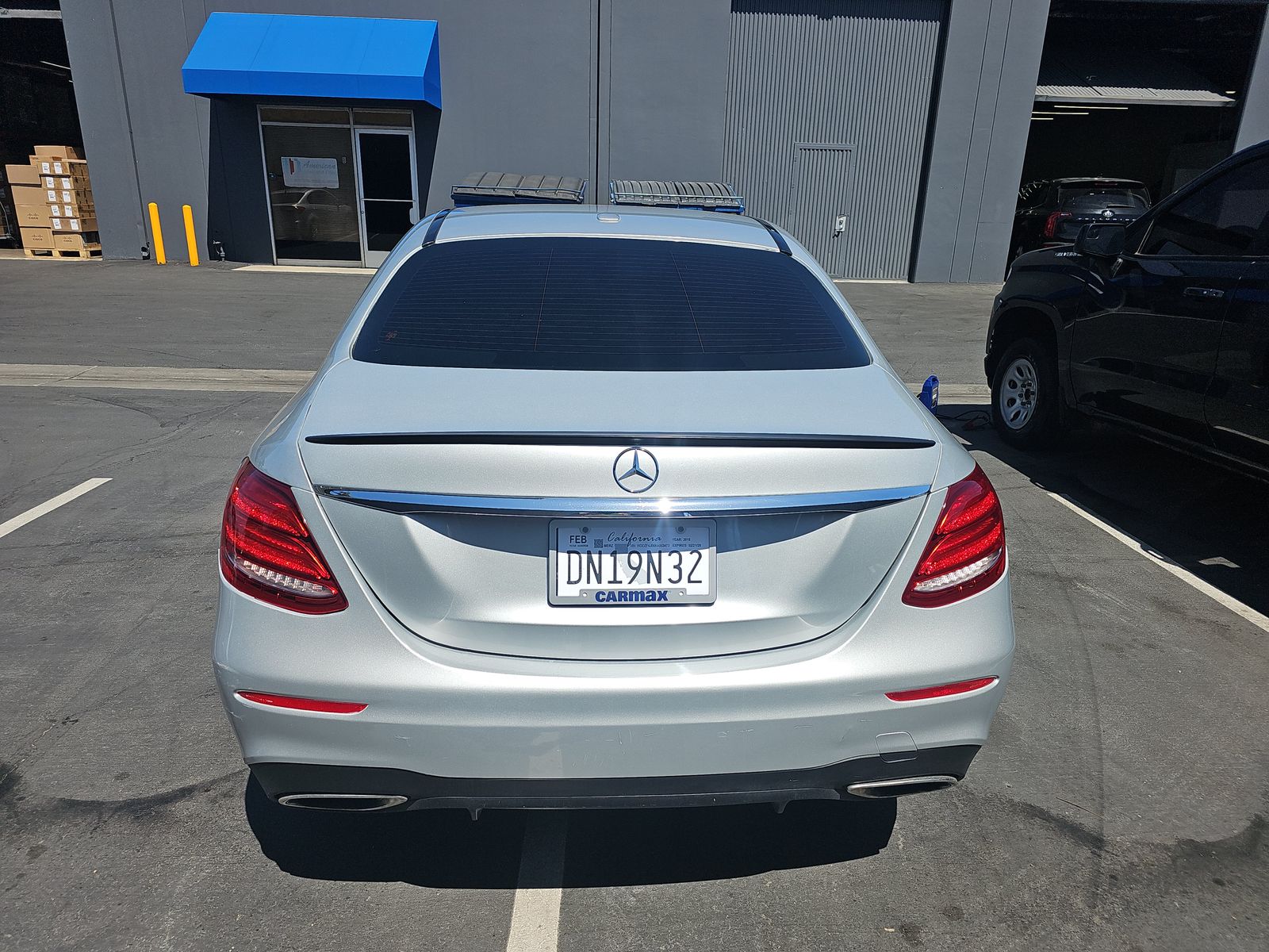 MERCEDES-BENZ E-CLASS - 6