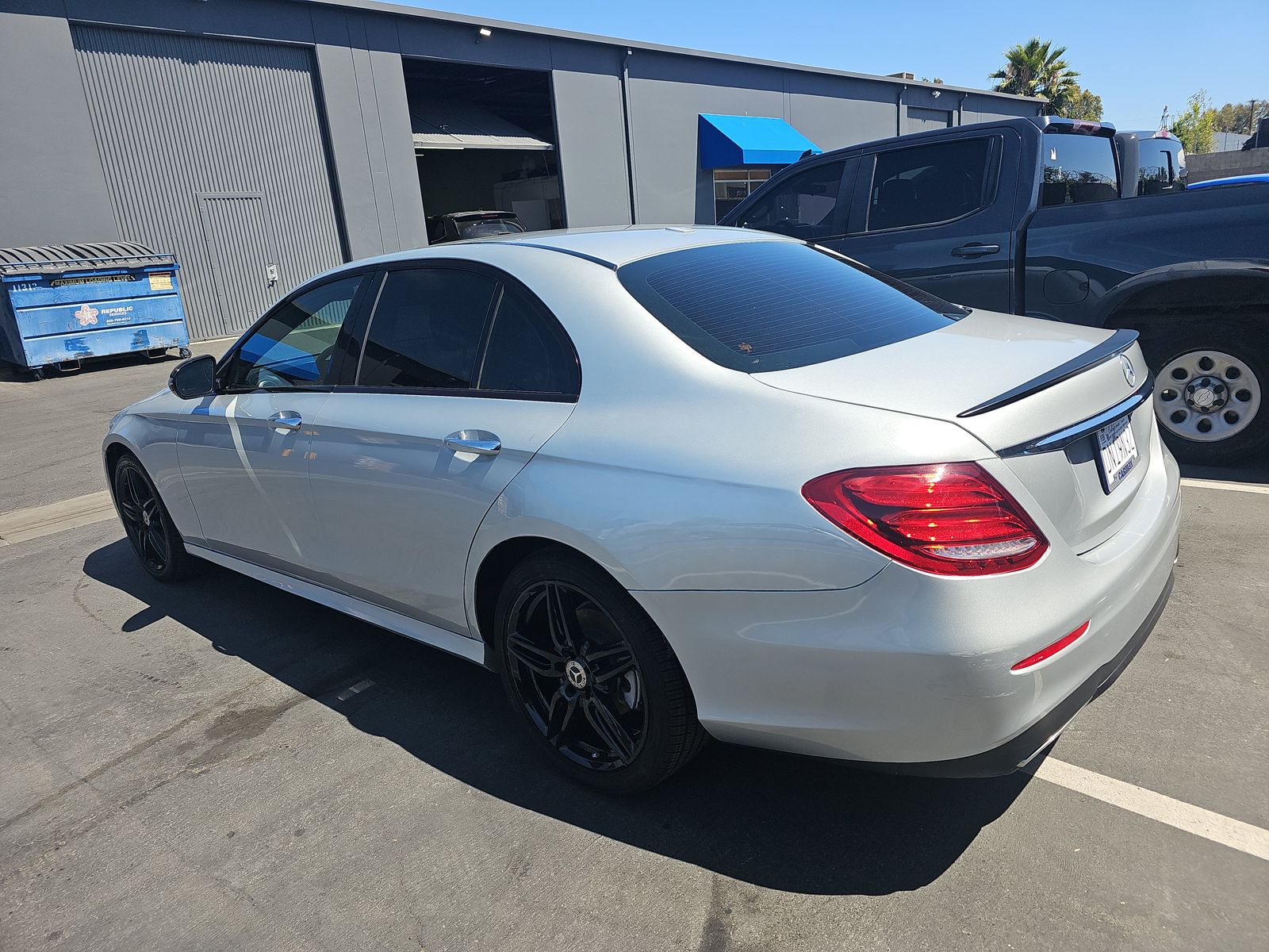 MERCEDES-BENZ E-CLASS - 7