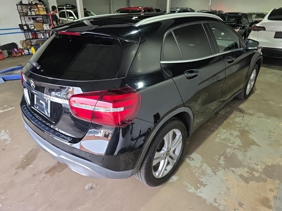 MERCEDES-BENZ GLA-CLASS - 5