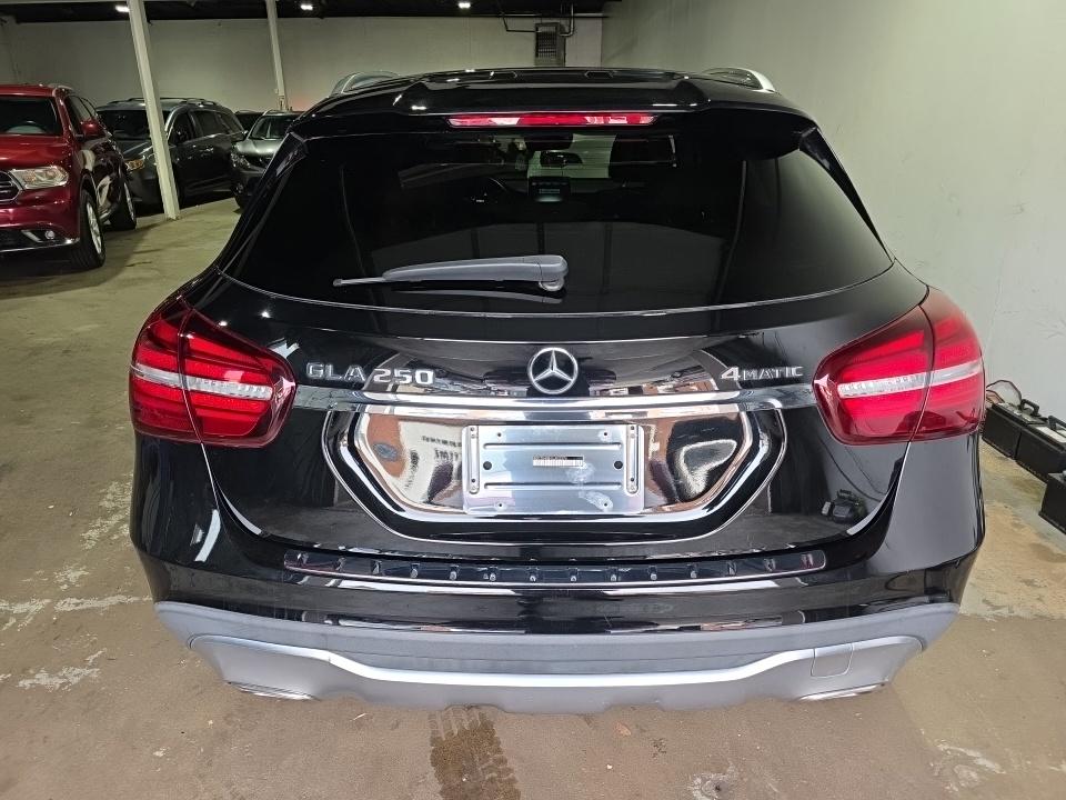 MERCEDES-BENZ GLA-CLASS - 6