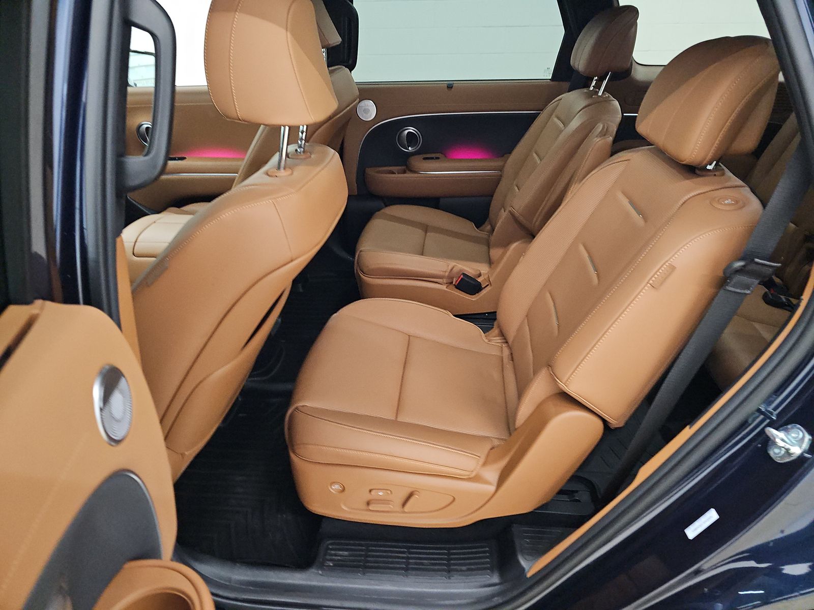 HYUNDAI CALLIGRAPH - 10