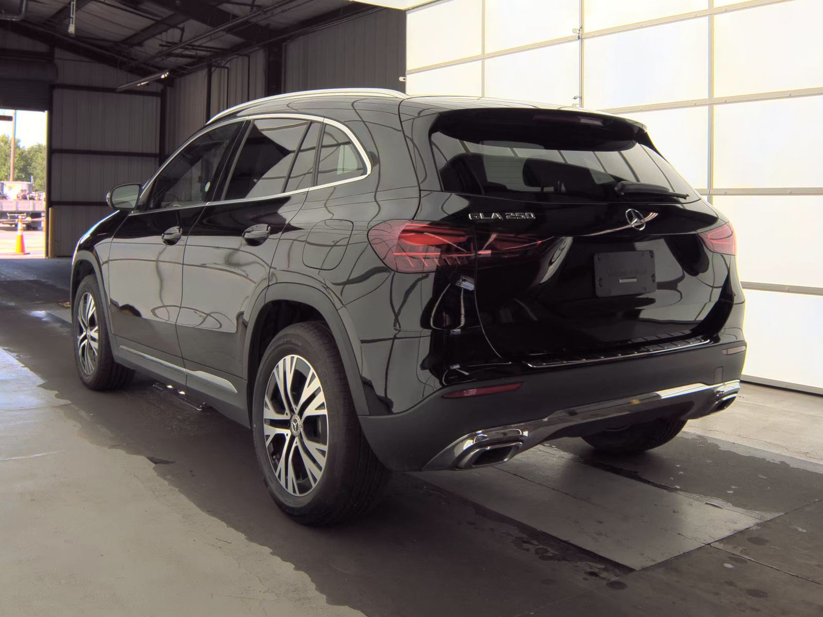 MERCEDES-BENZ GLA-CLASS - 9