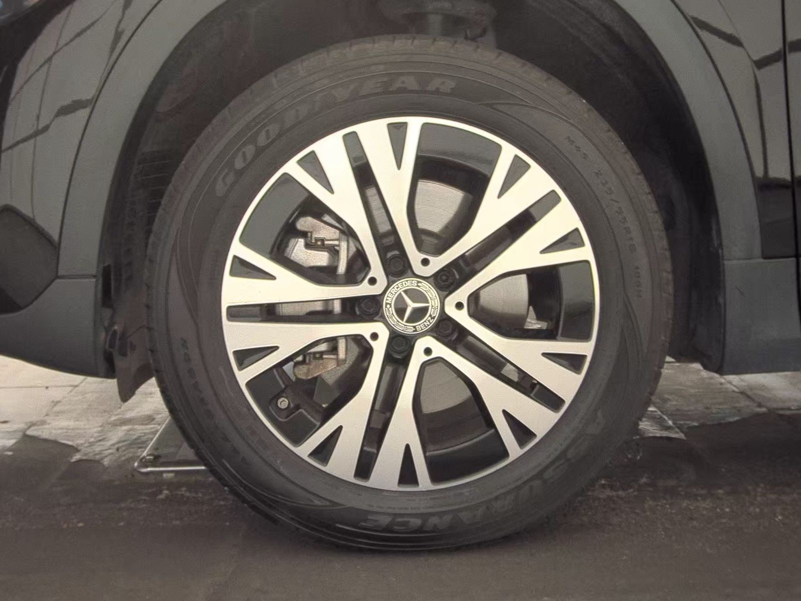 MERCEDES-BENZ GLA-CLASS - 10