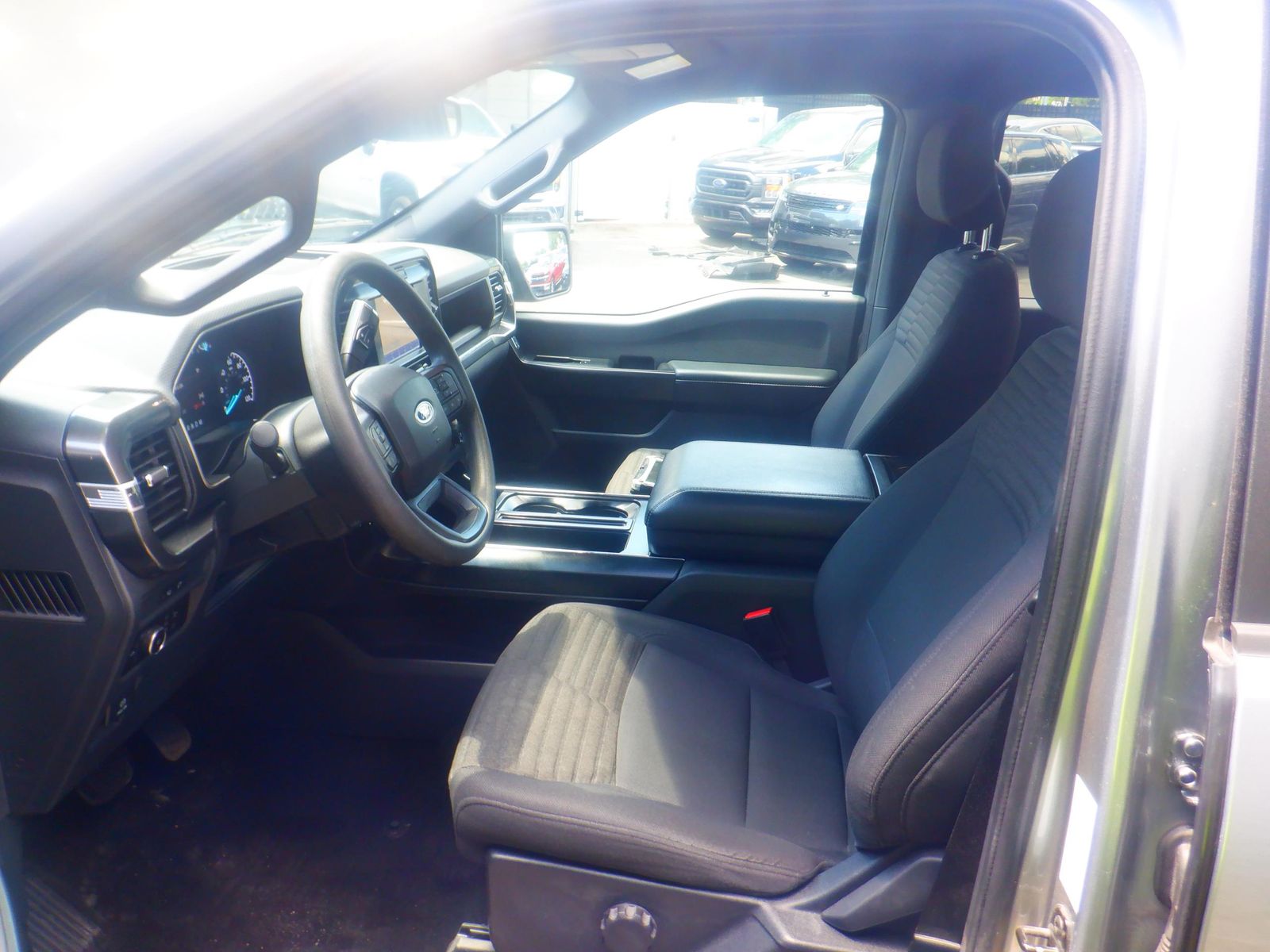 FORD F-150 - 4