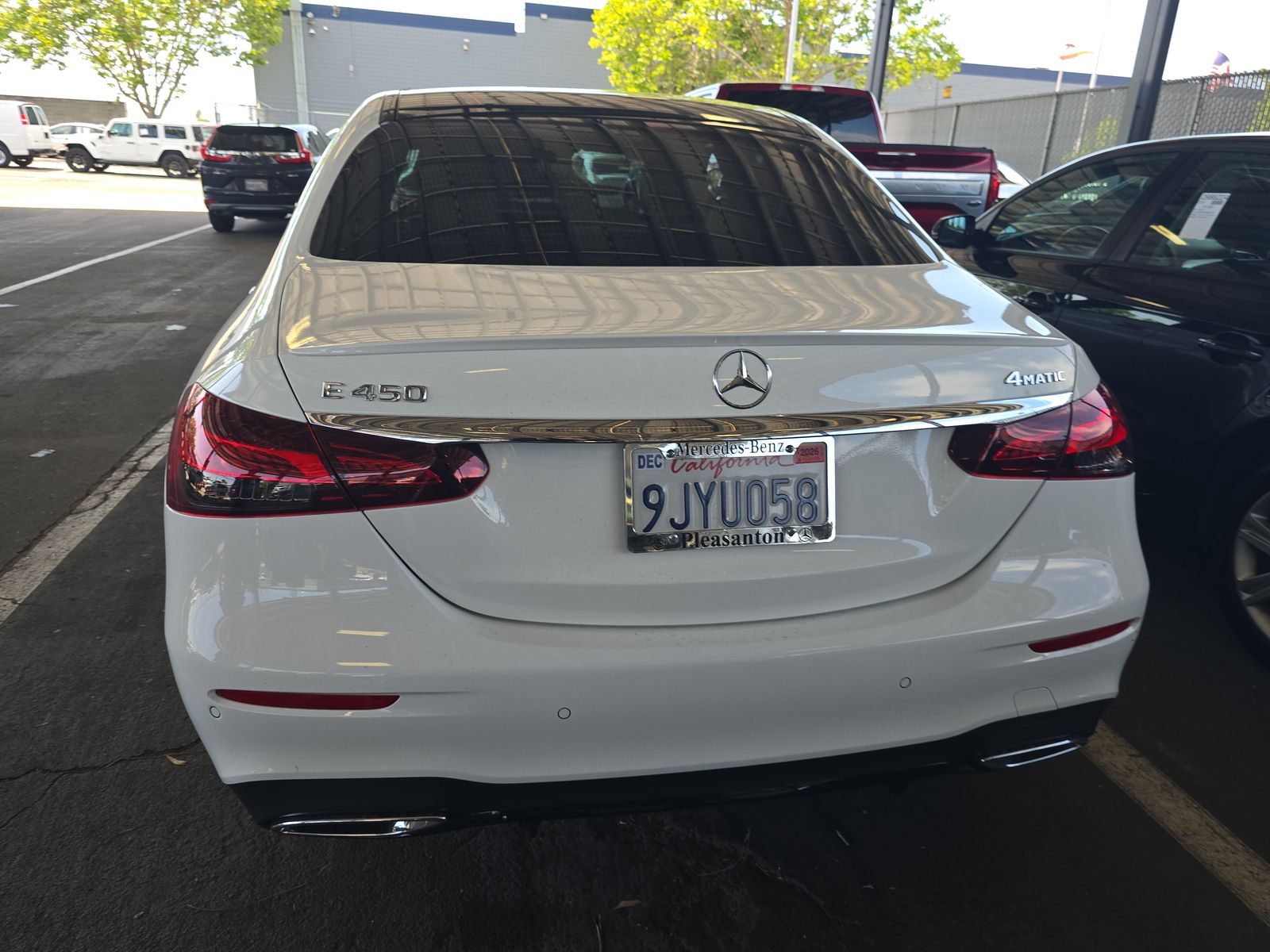 MERCEDES-BENZ E-CLASS - 6