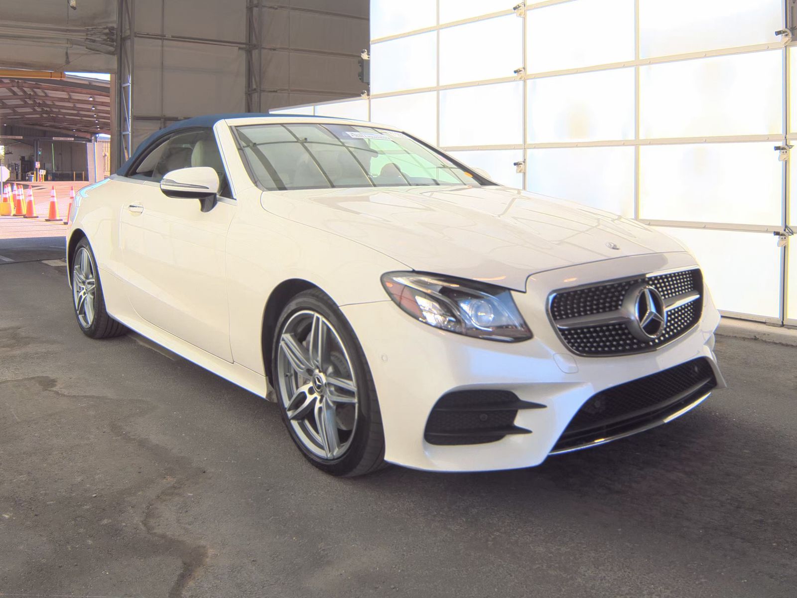 MERCEDES-BENZ E-CLASS - 5