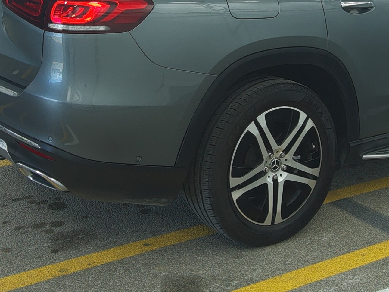 MERCEDES-BENZ GLS-CLASS - 10