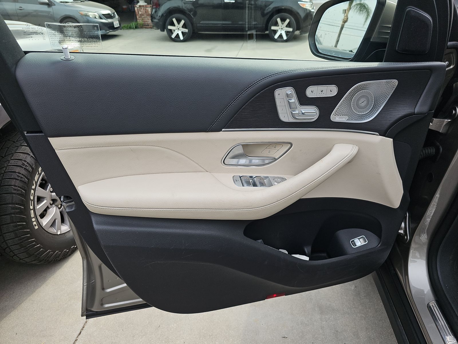 MERCEDES-BENZ GLE - 10