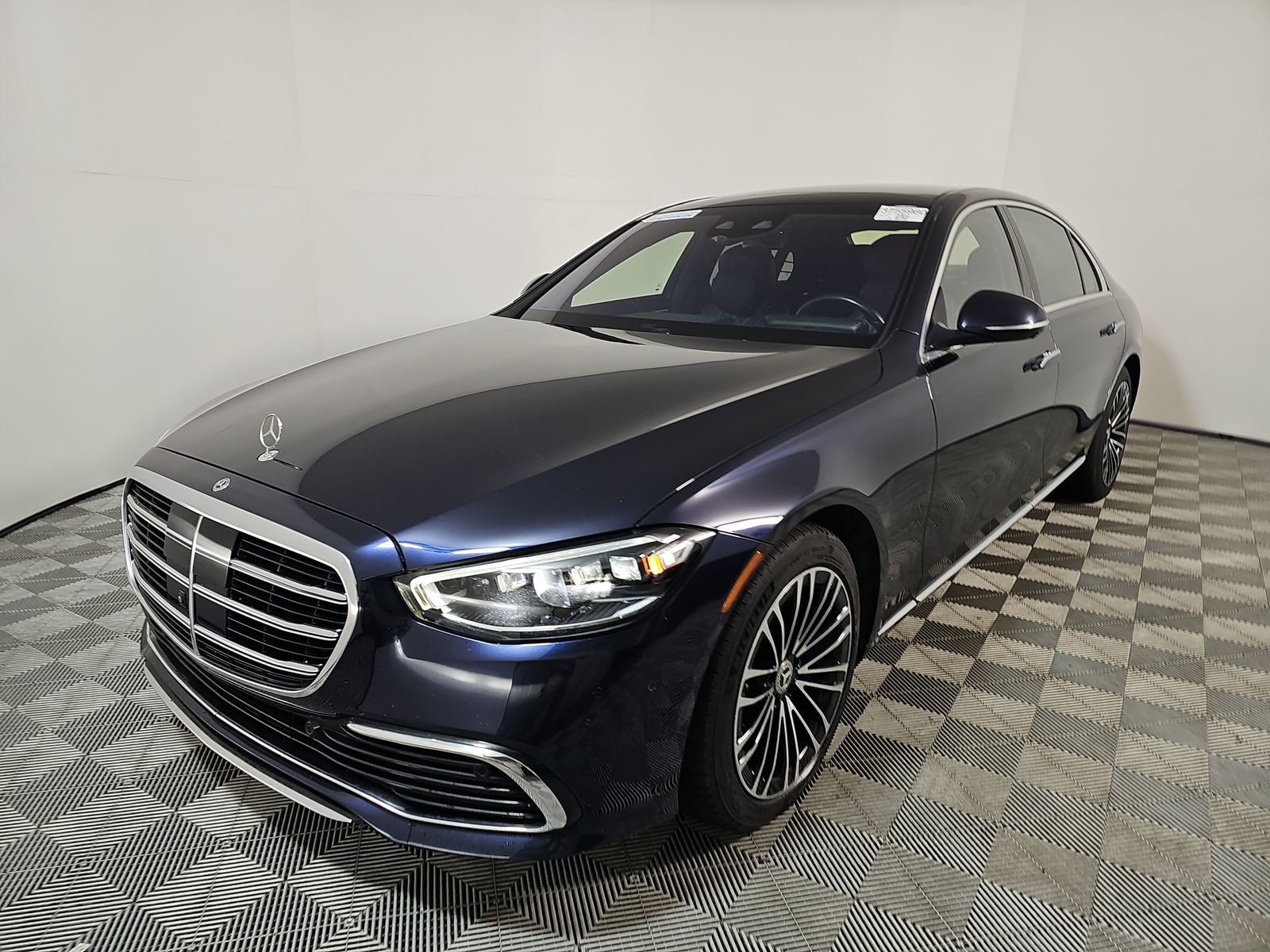 MERCEDES-BENZ S-CLASS - 1