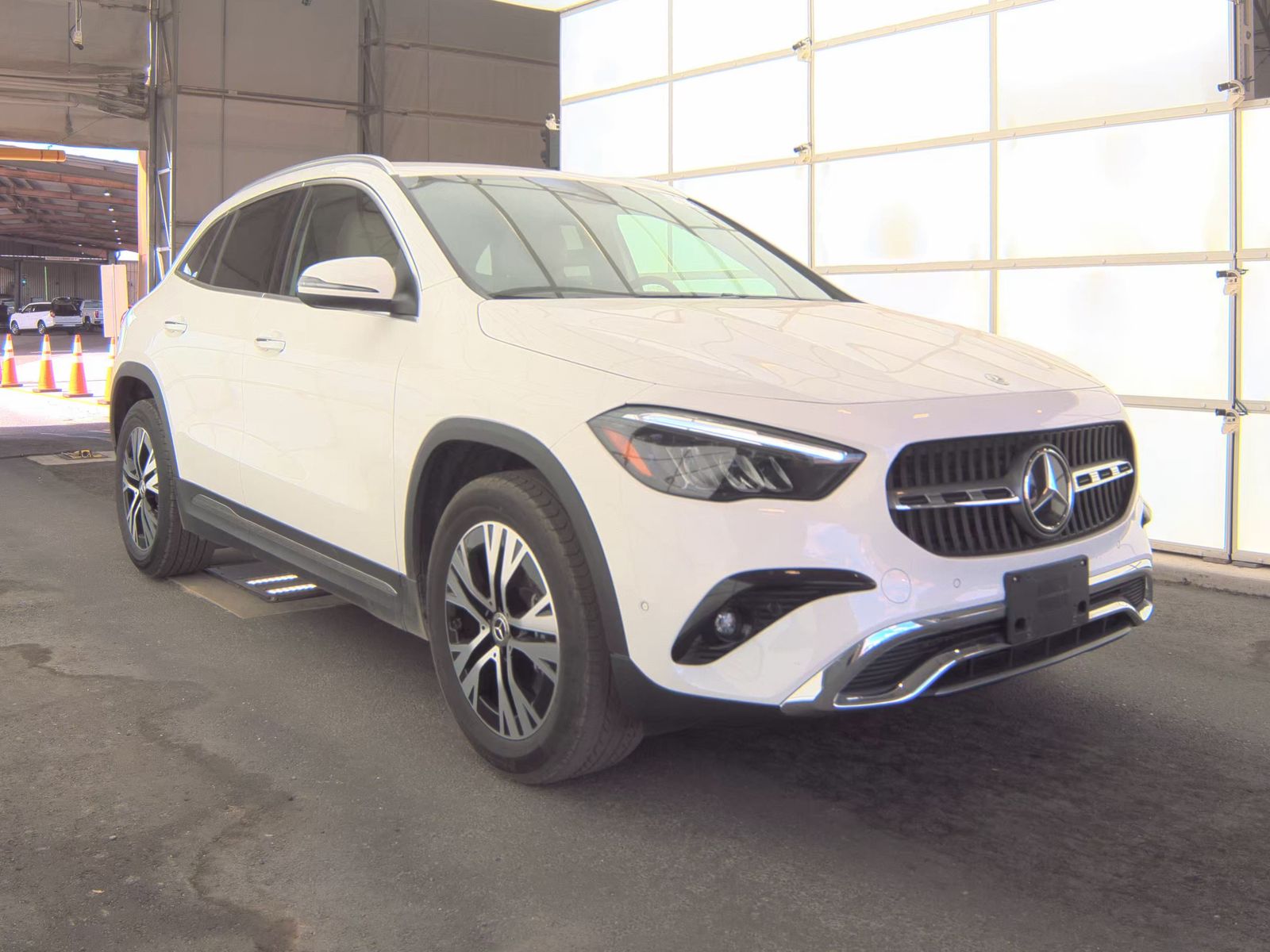 MERCEDES-BENZ GLA-CLASS - 4