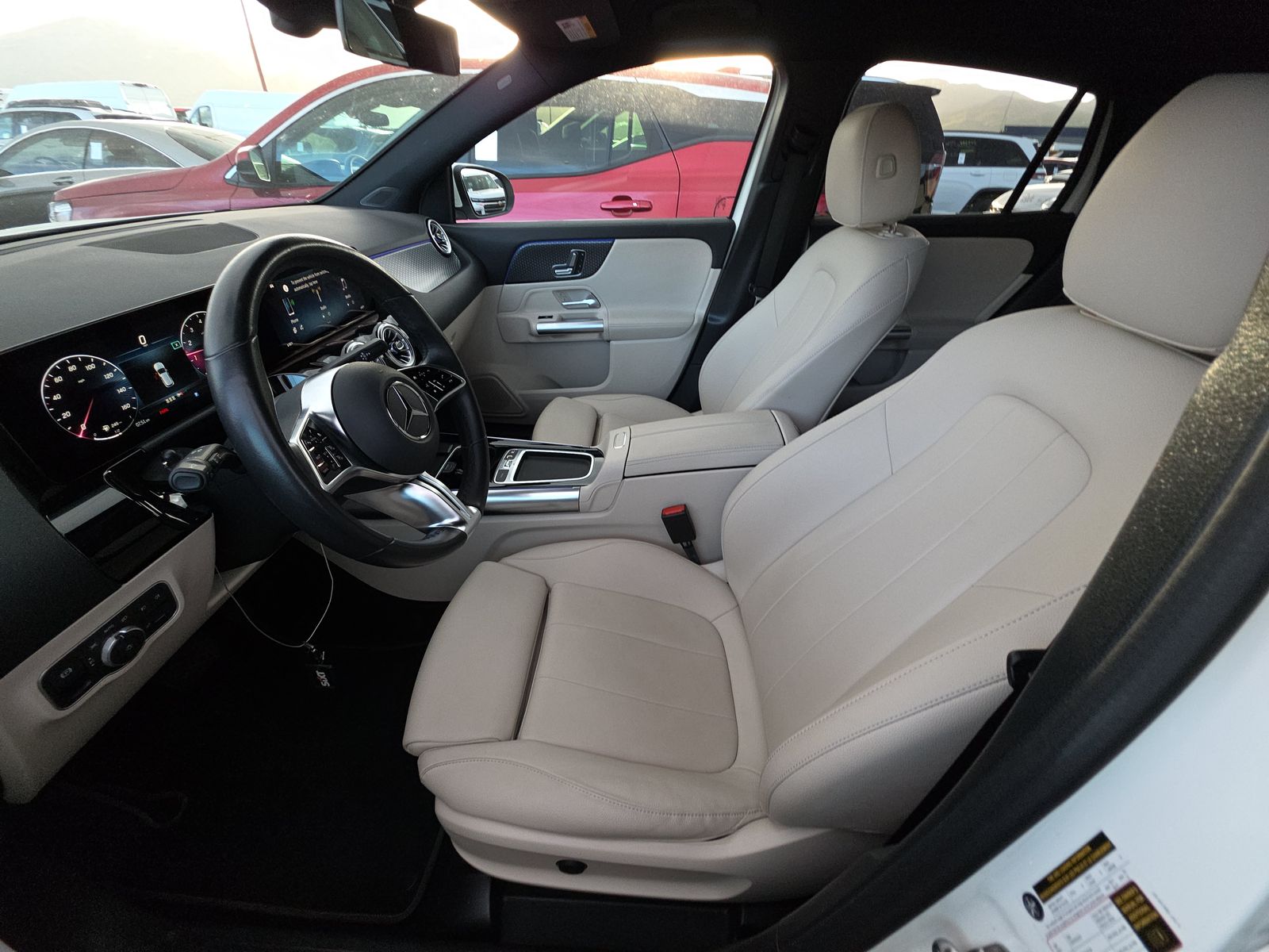 MERCEDES-BENZ GLA-CLASS - 8