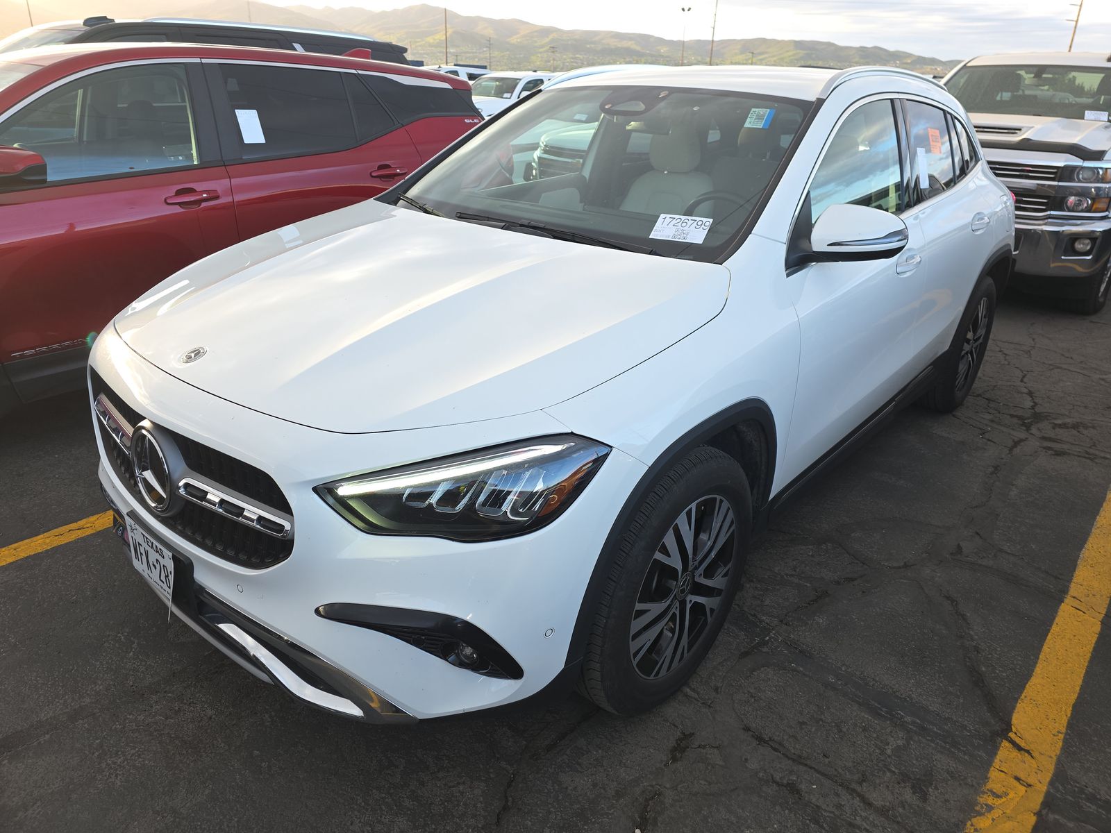 MERCEDES-BENZ GLA-CLASS - 1