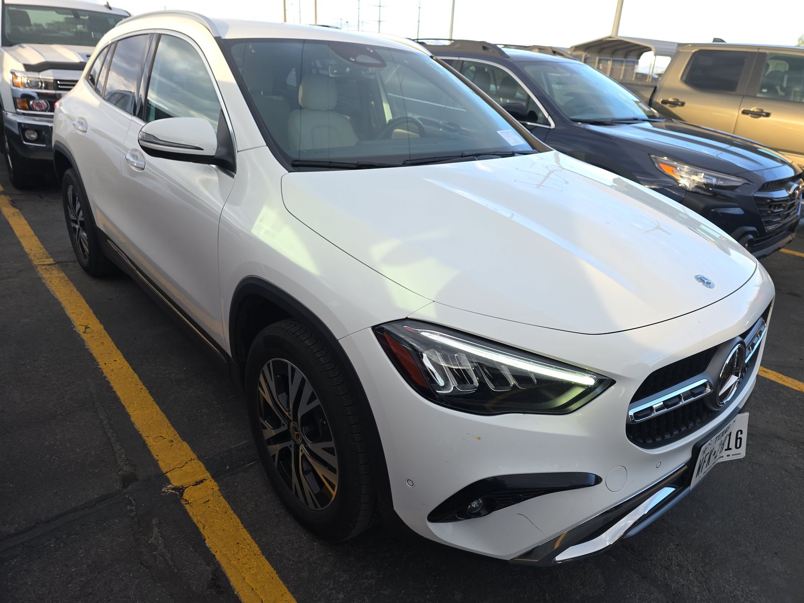 MERCEDES-BENZ GLA-CLASS - 4