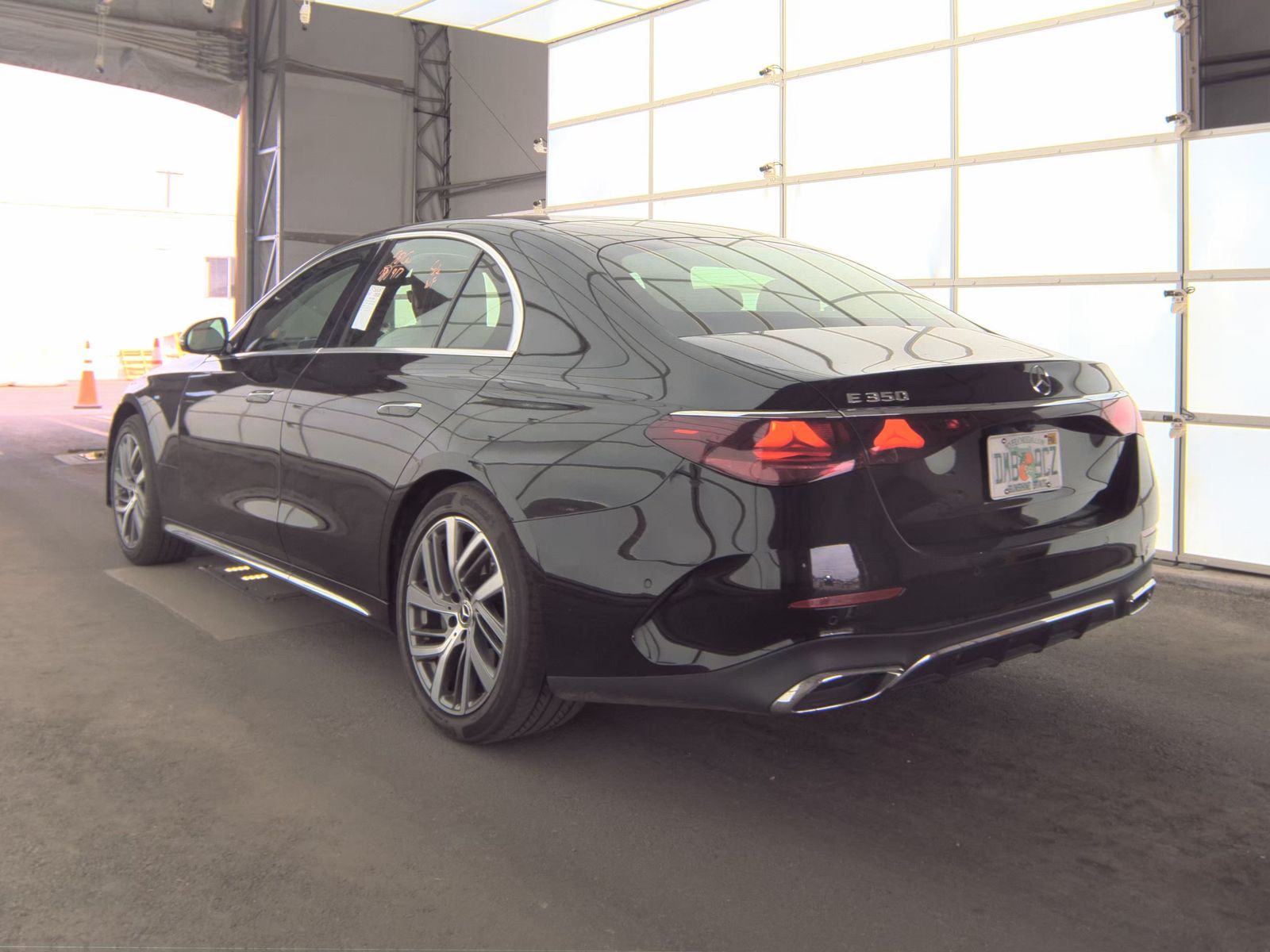 MERCEDES-BENZ E-CLASS - 7