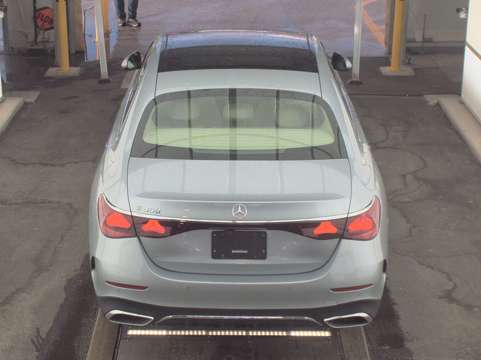 MERCEDES-BENZ E-CLASS - 6