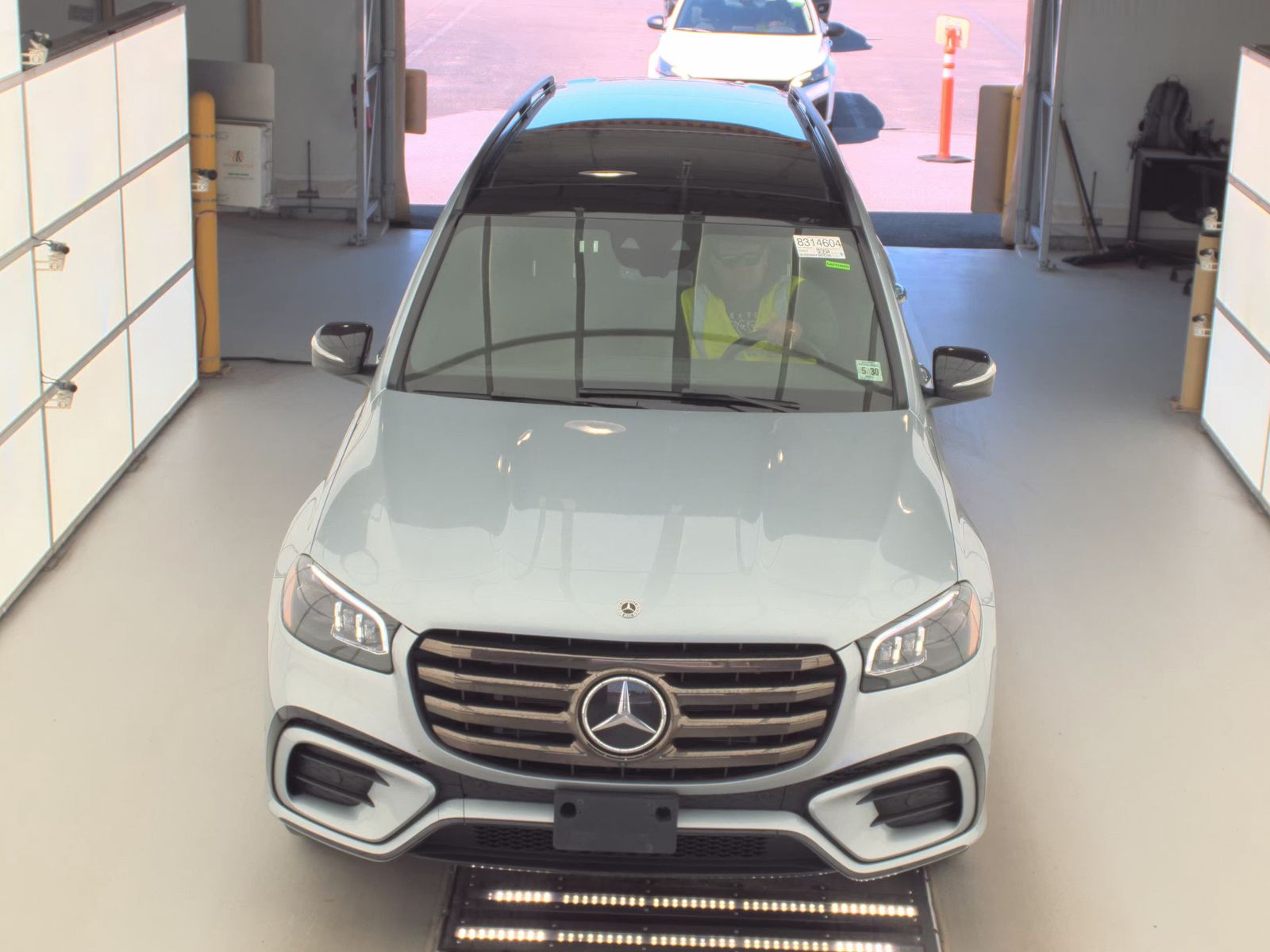 MERCEDES-BENZ GLS - 3