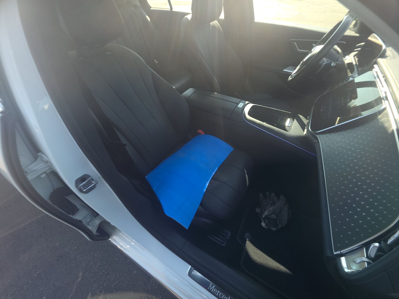 MERCEDES-BENZ E-CLASS - 9