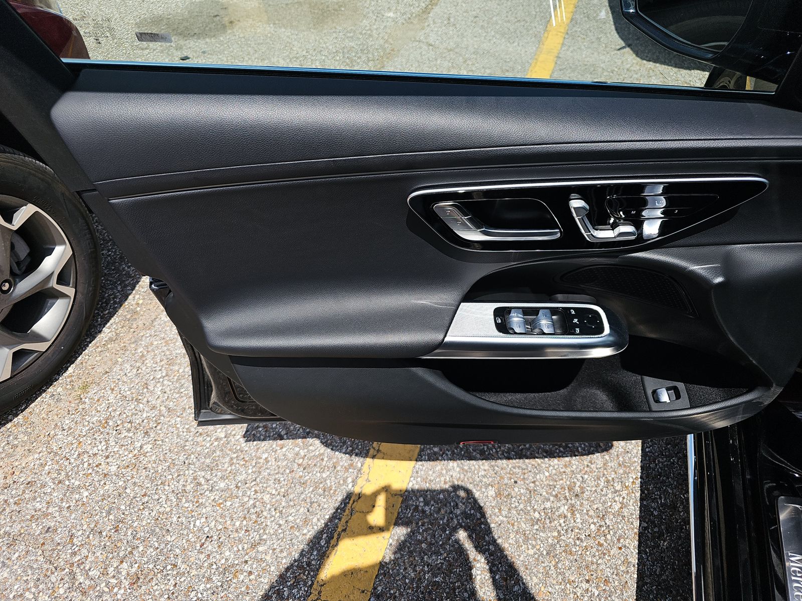 MERCEDES-BENZ E-CLASS - 10