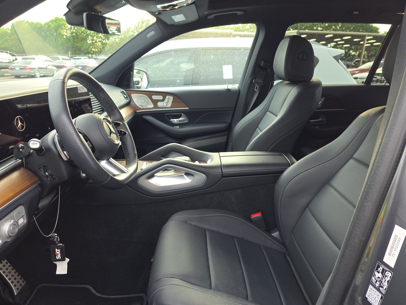 MERCEDES-BENZ GLS - 8