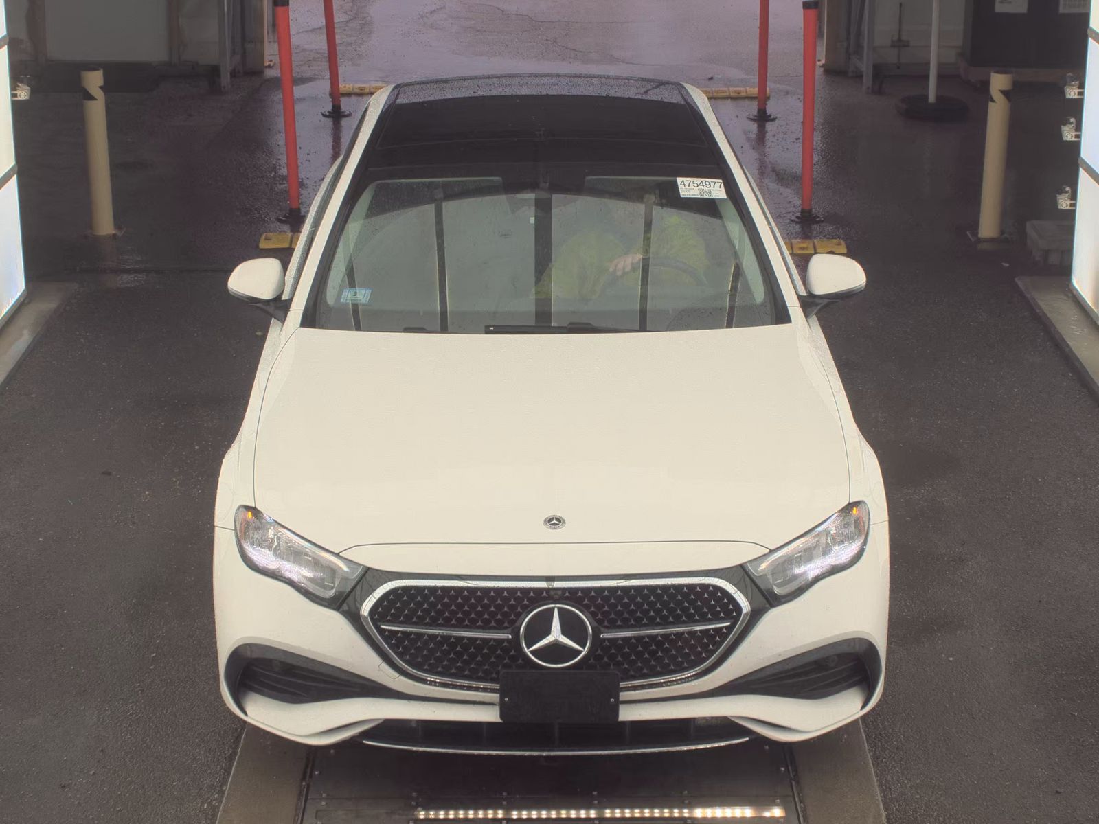 MERCEDES-BENZ E-CLASS - 3