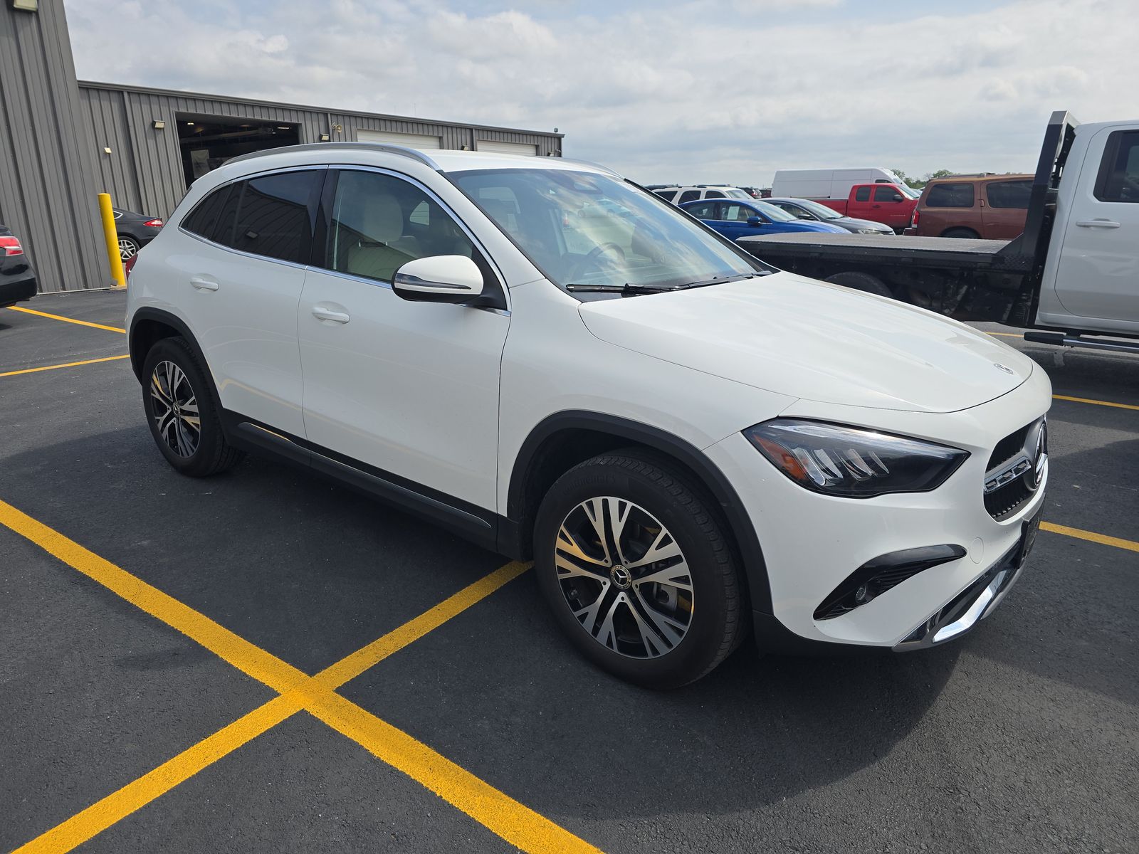 MERCEDES-BENZ GLA-CLASS - 4