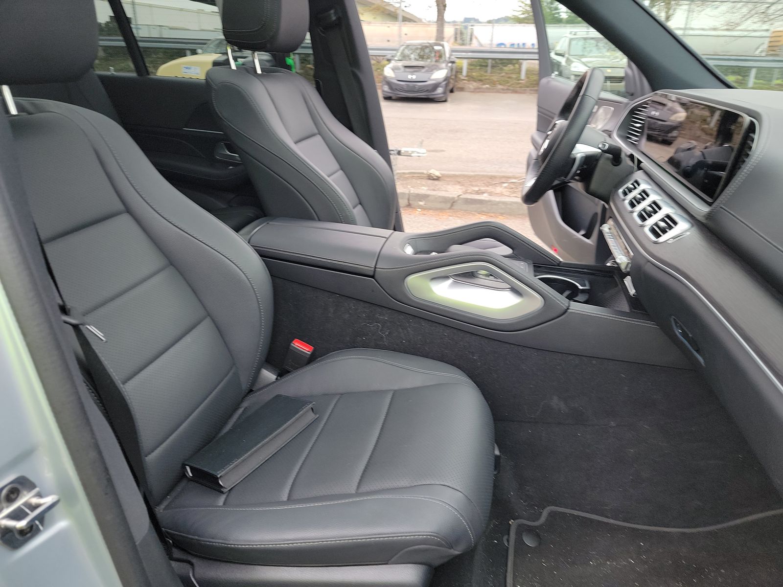 MERCEDES-BENZ GLS - 9