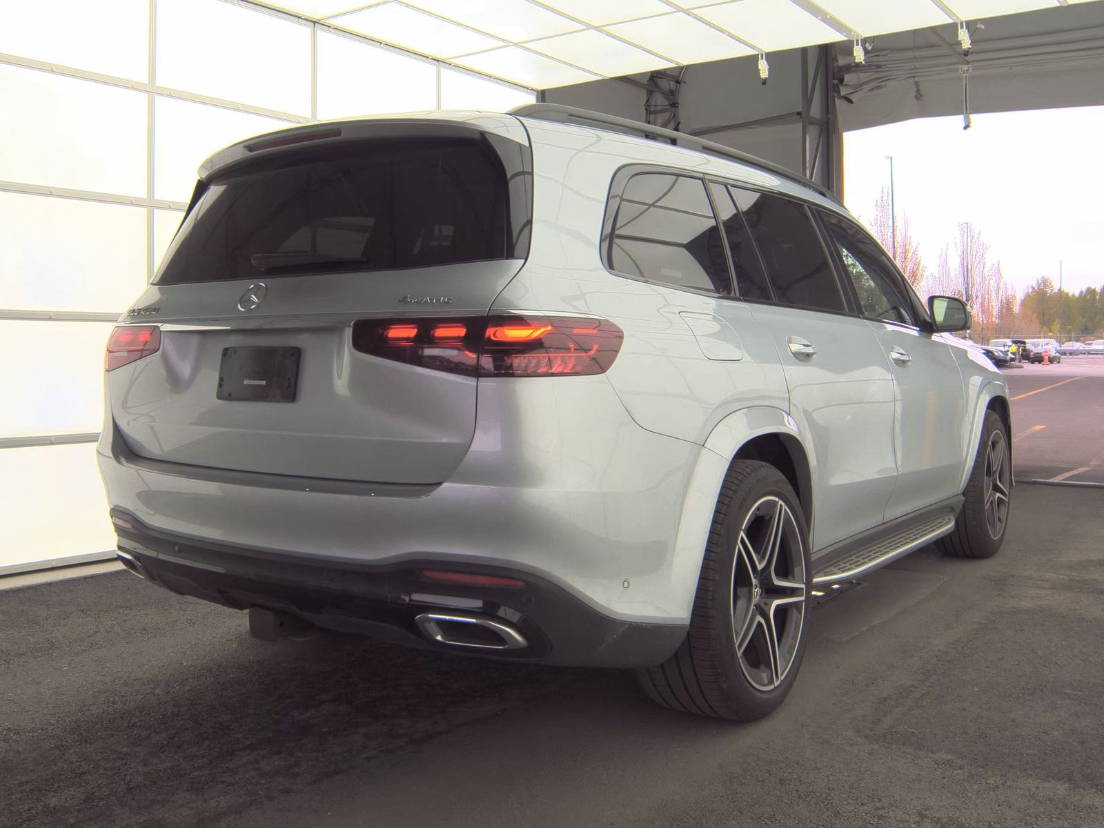 MERCEDES-BENZ GLS - 5