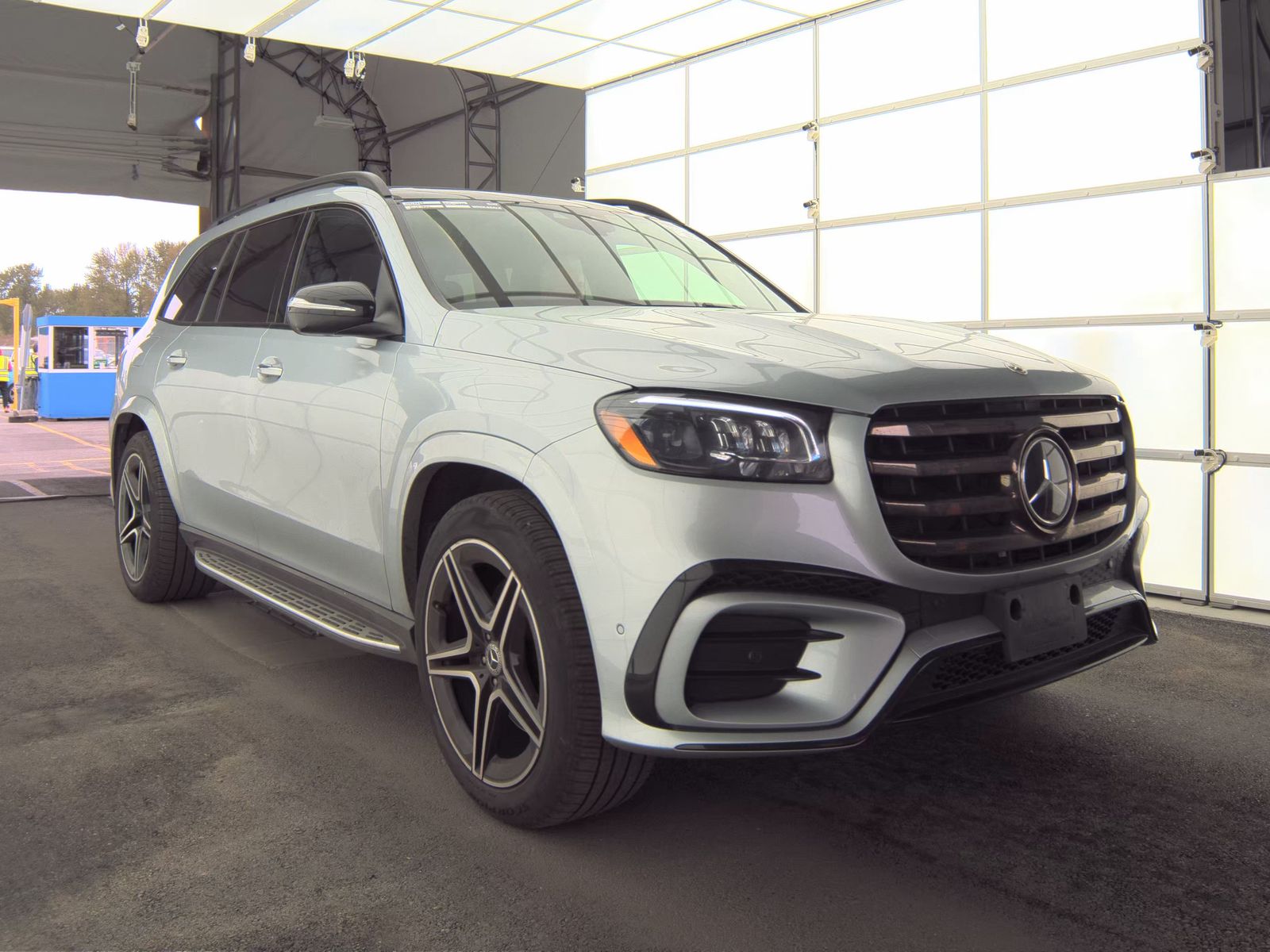 MERCEDES-BENZ GLS - 4