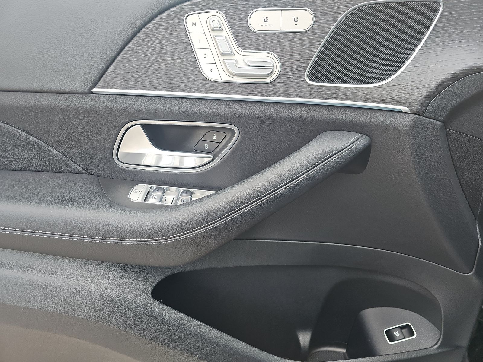 MERCEDES-BENZ GLE-CLASS - 10