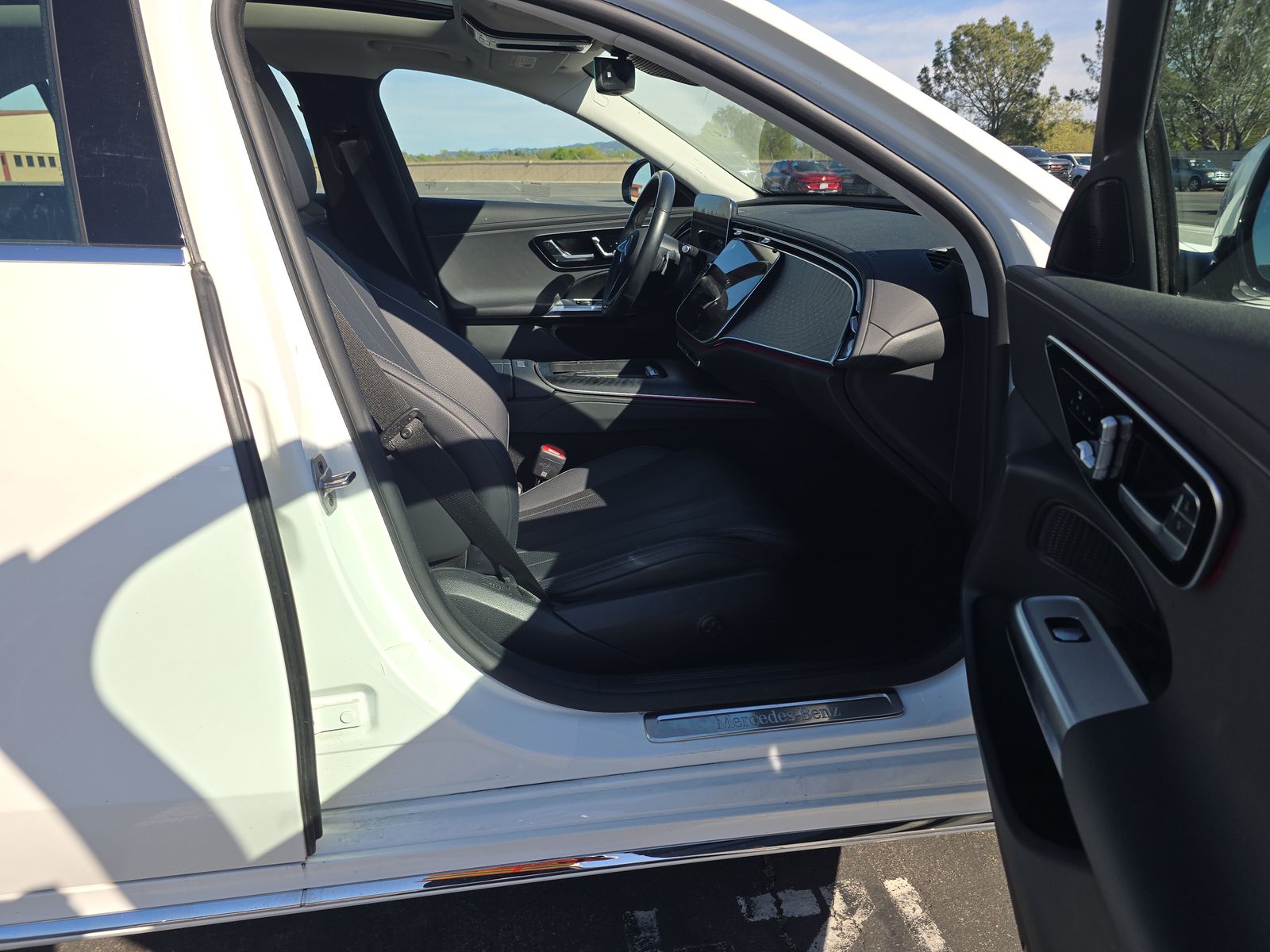 MERCEDES-BENZ E-CLASS - 9