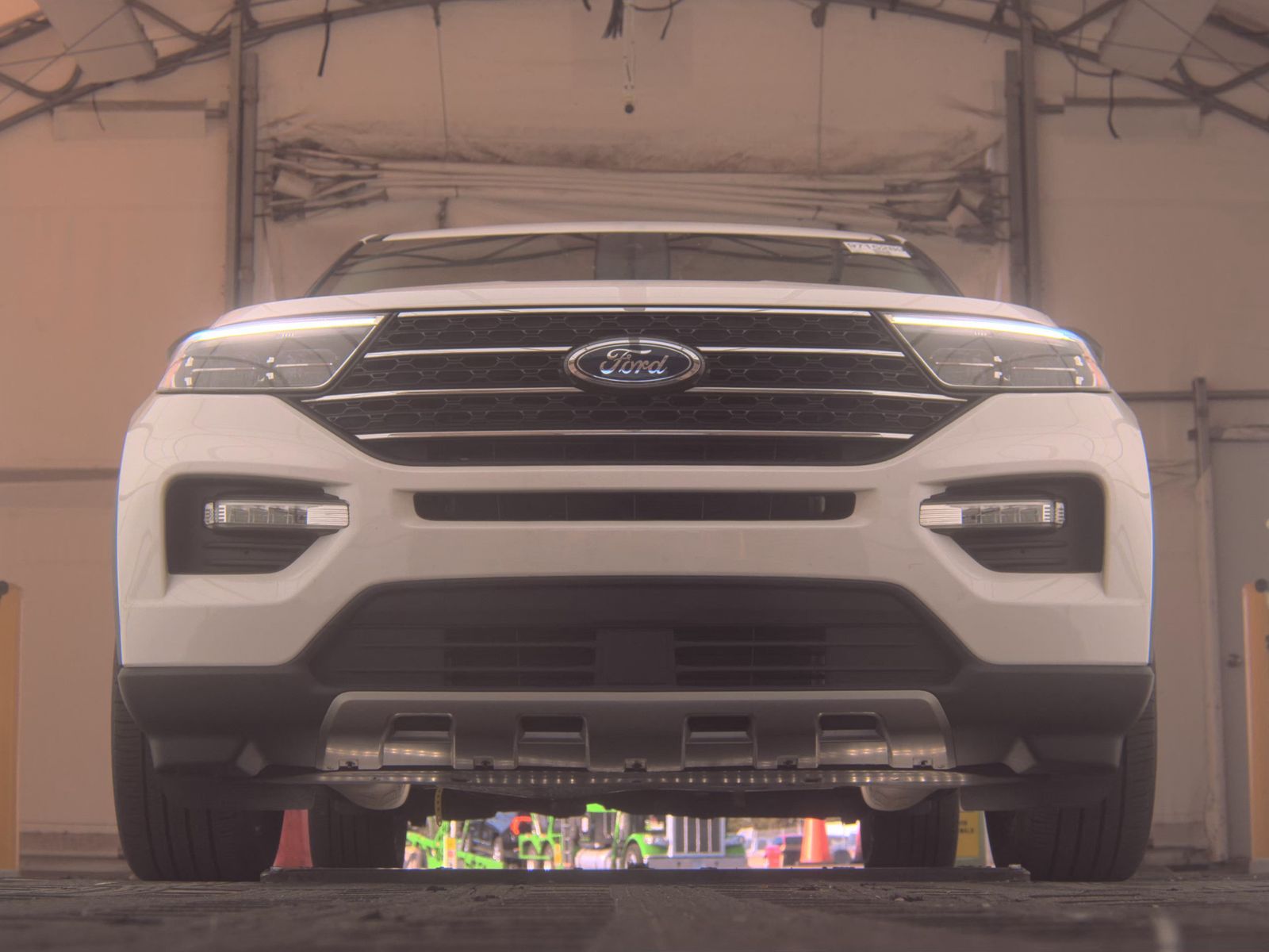 FORD EXPLORER - 4