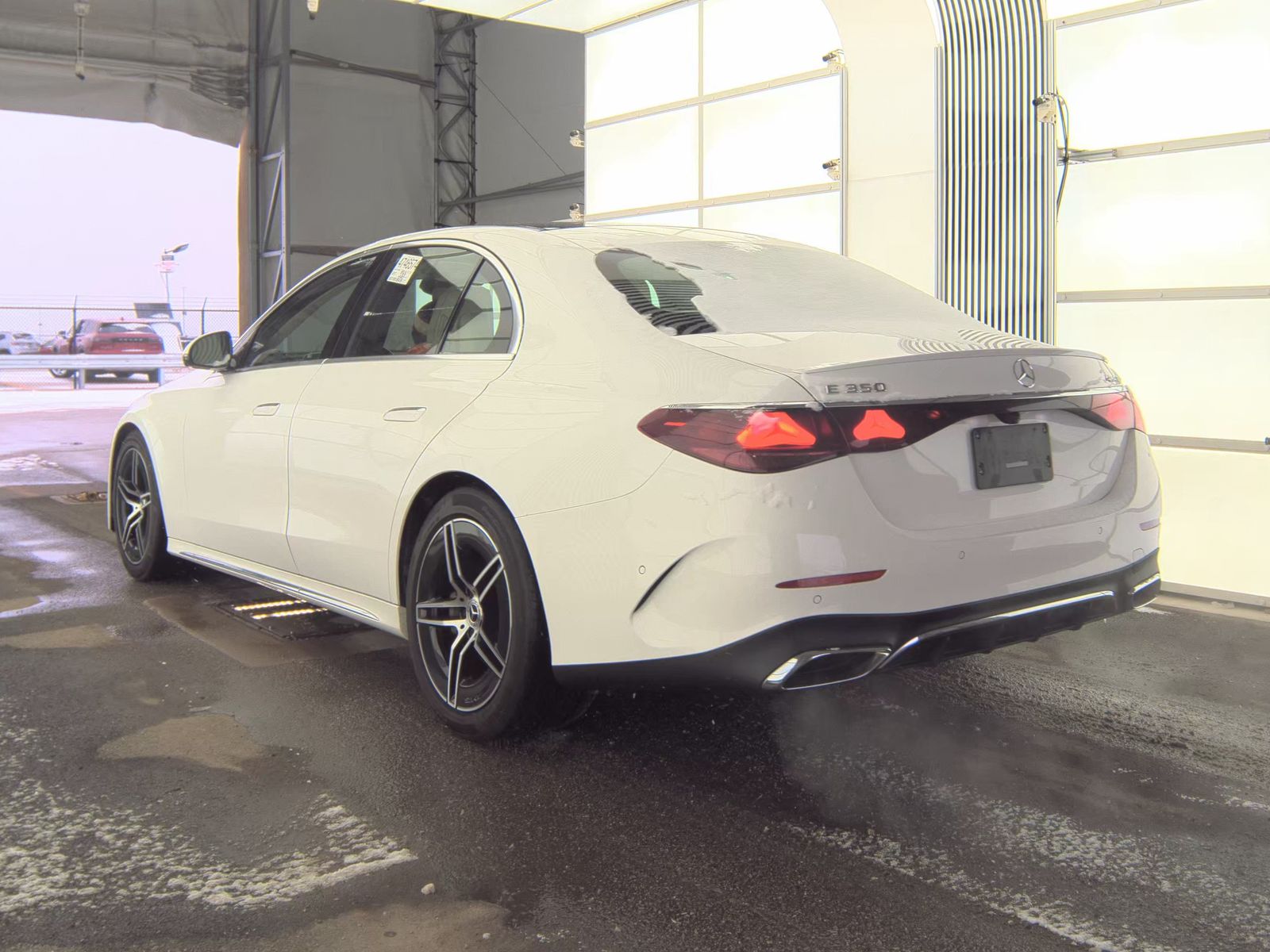 MERCEDES-BENZ E-CLASS - 7