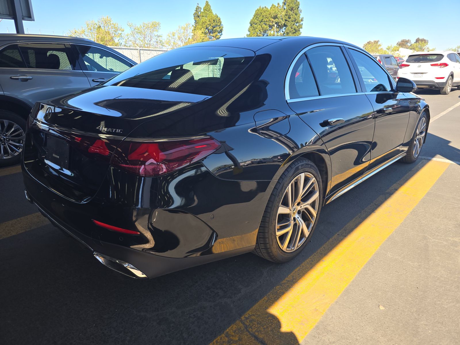 MERCEDES-BENZ E-CLASS - 5