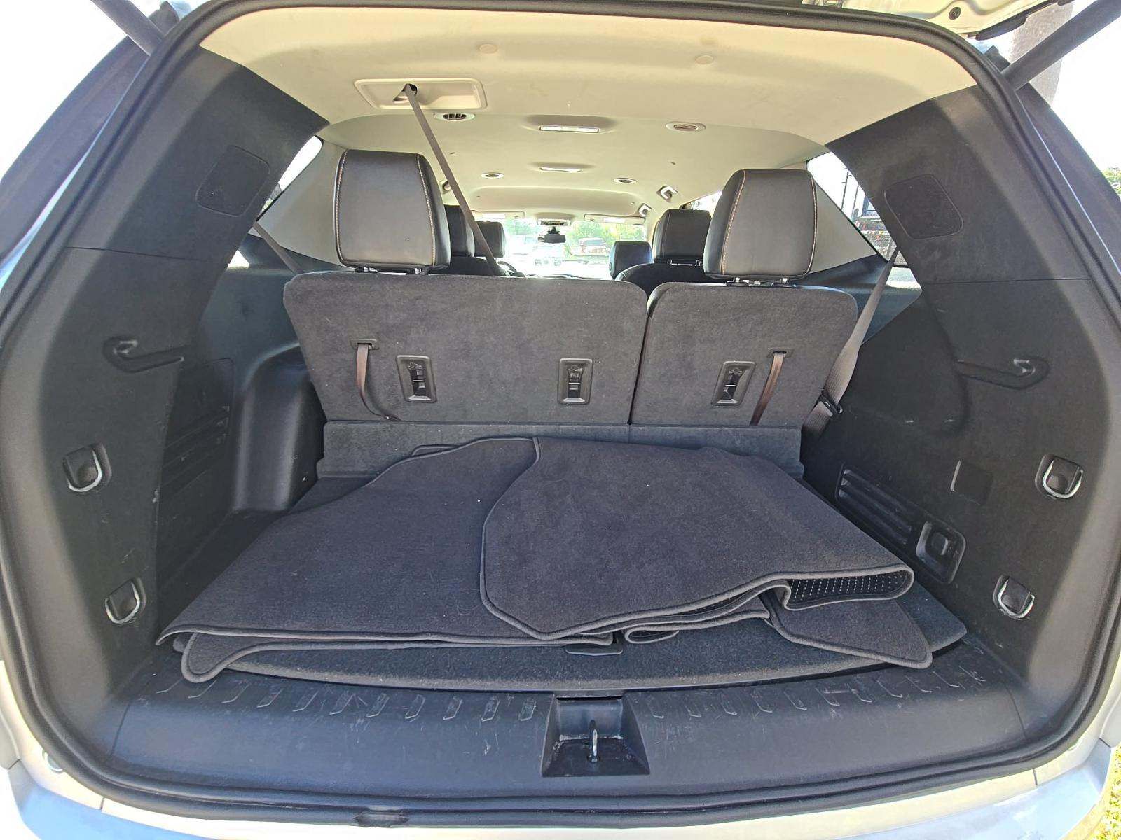 CHEVROLET PREMIER - 10