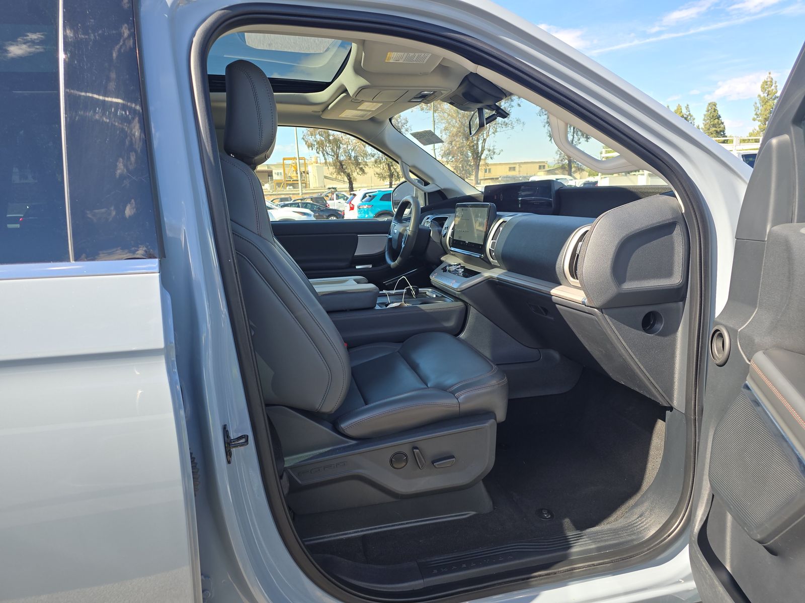 FORD EXPEDITION - 9