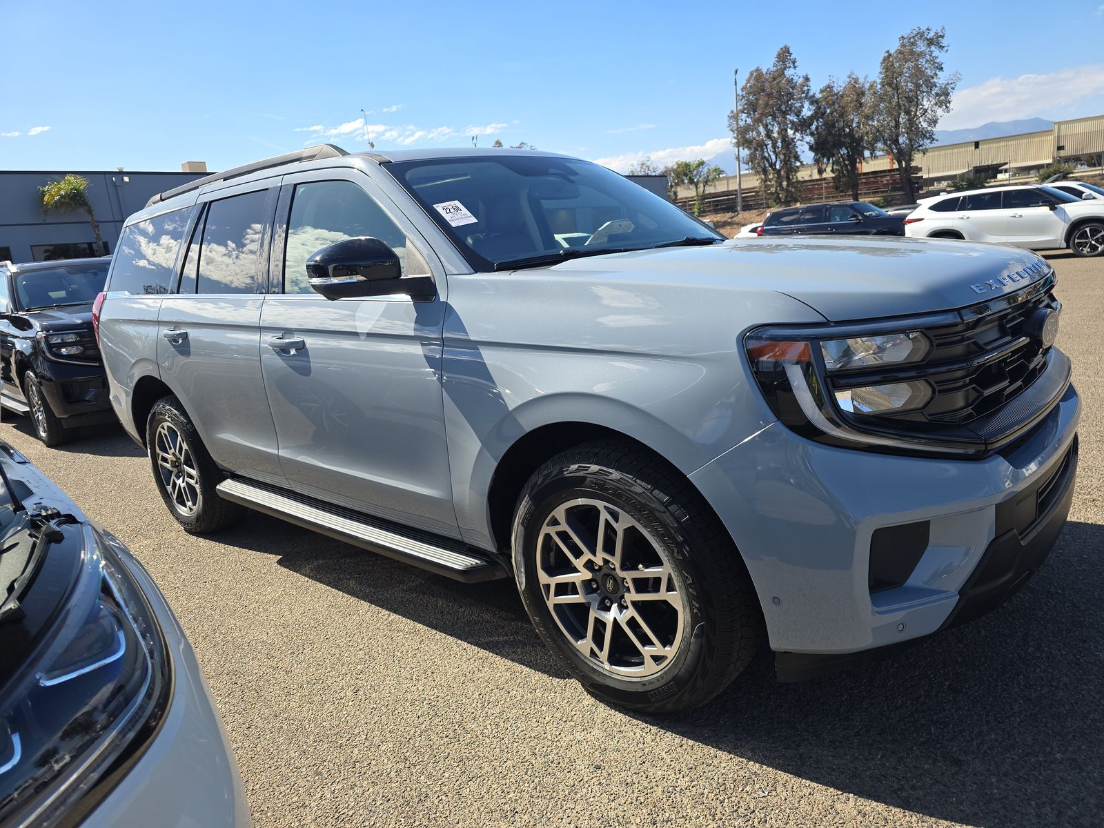 FORD EXPEDITION - 4