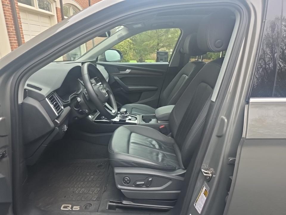 2023 Audi Q5 S line Premium Plus AWD