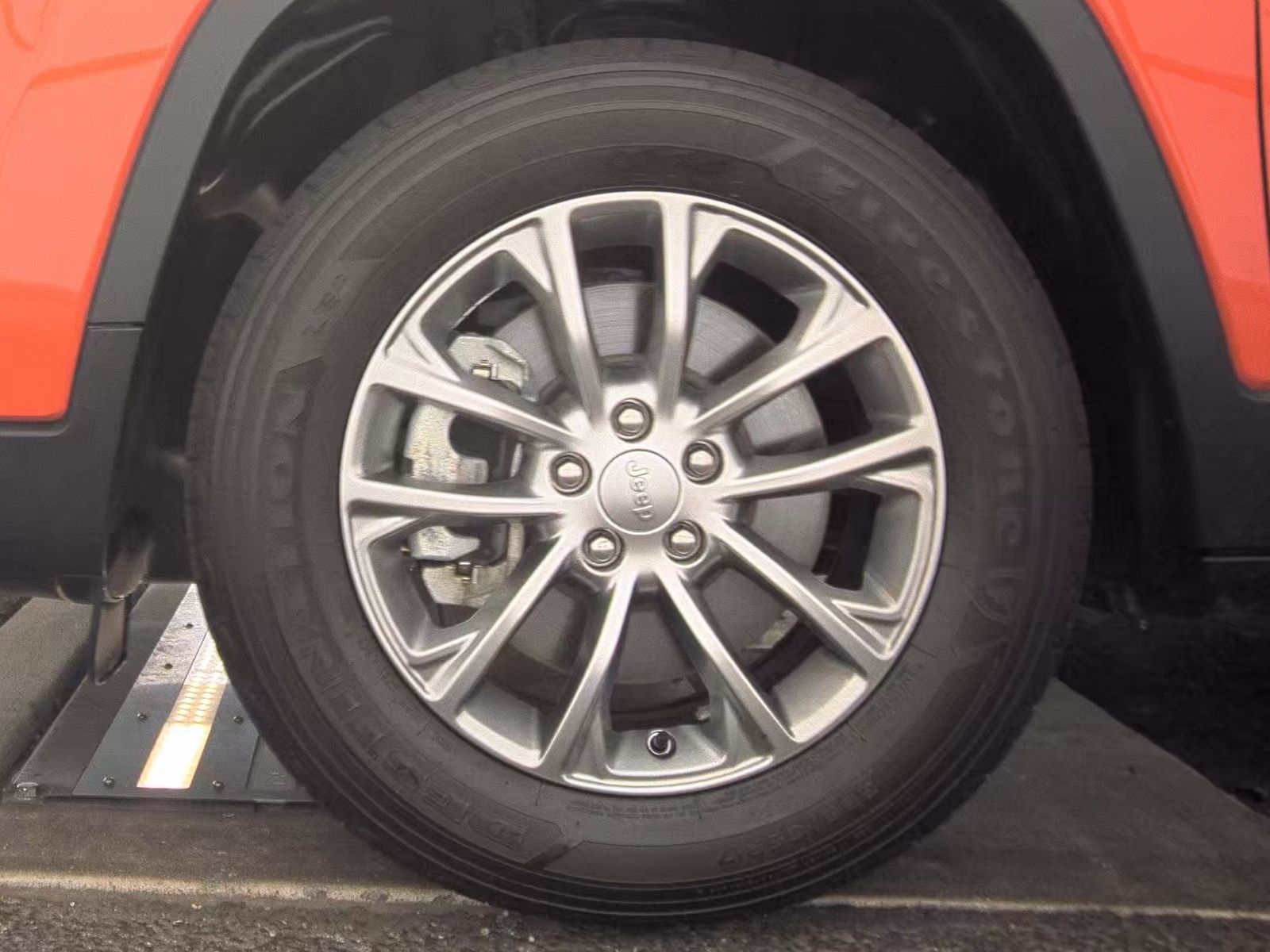 JEEP LATITU LUX - 10