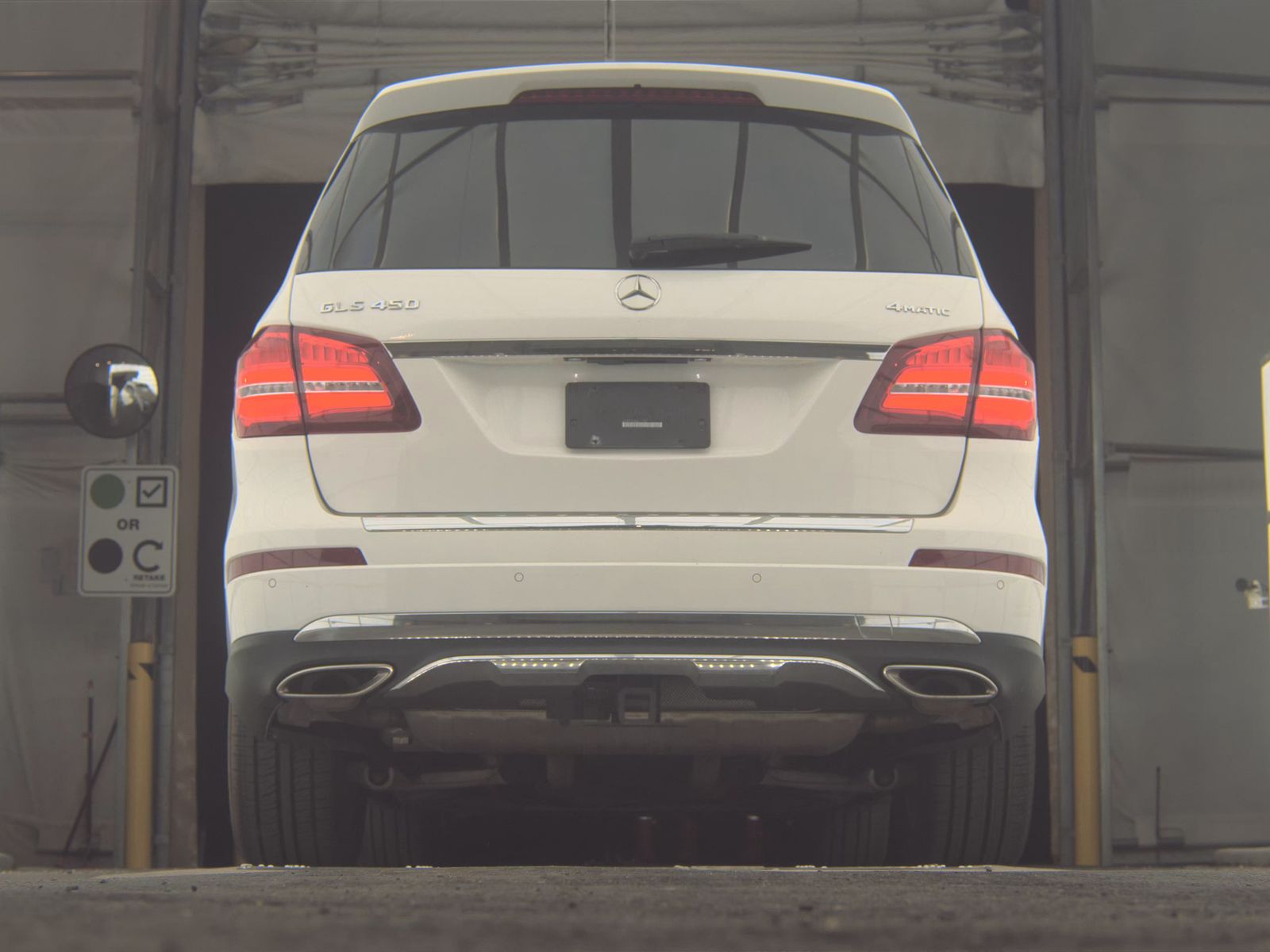 MERCEDES-BENZ GLS - 8