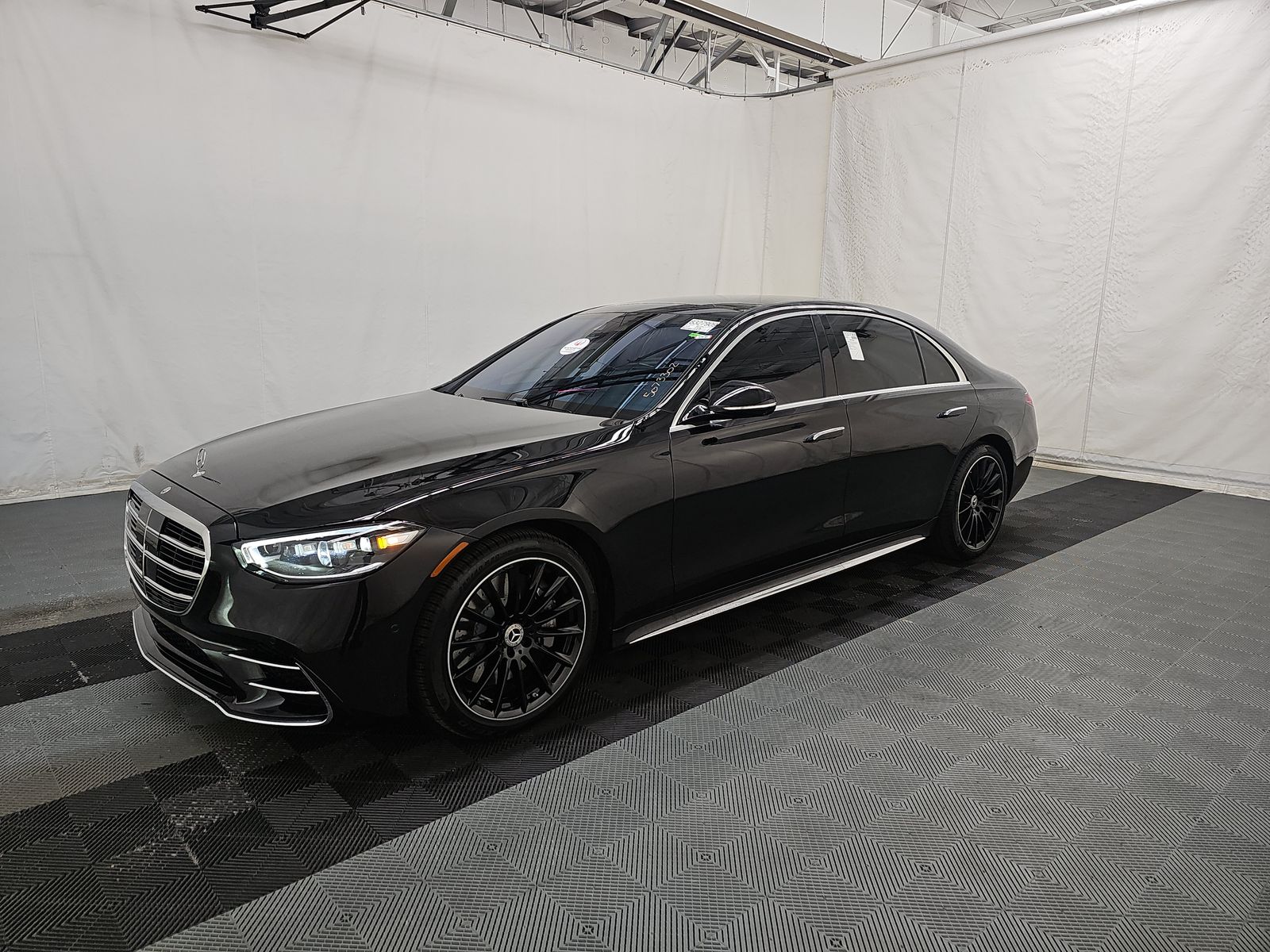 MERCEDES-BENZ S-CLASS - 1