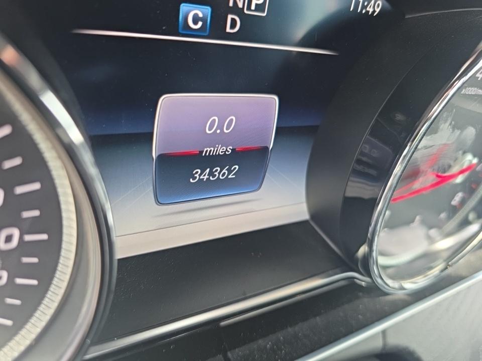 MERCEDES-BENZ E-CLASS - 10