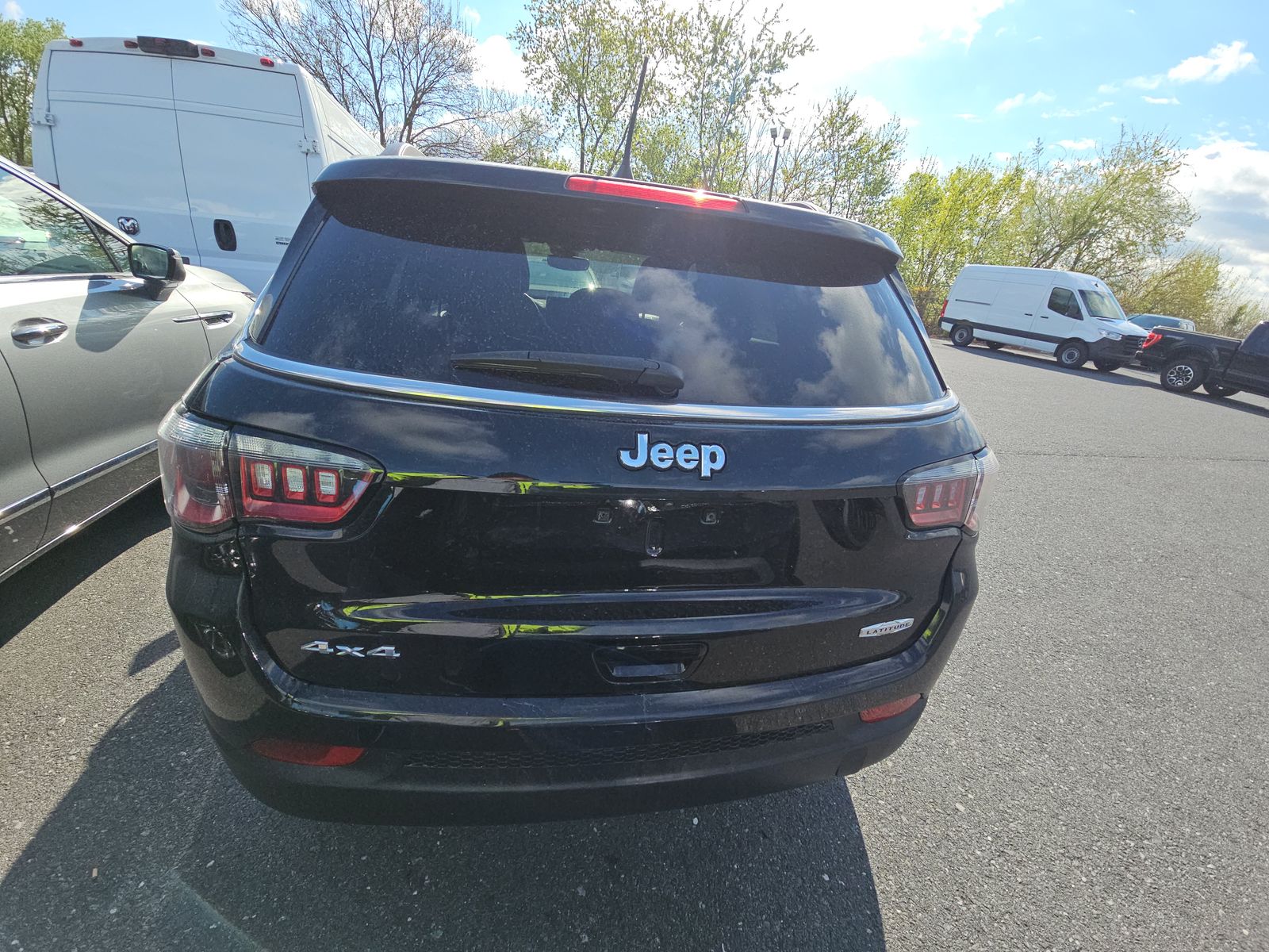 JEEP LATITUDE - 6