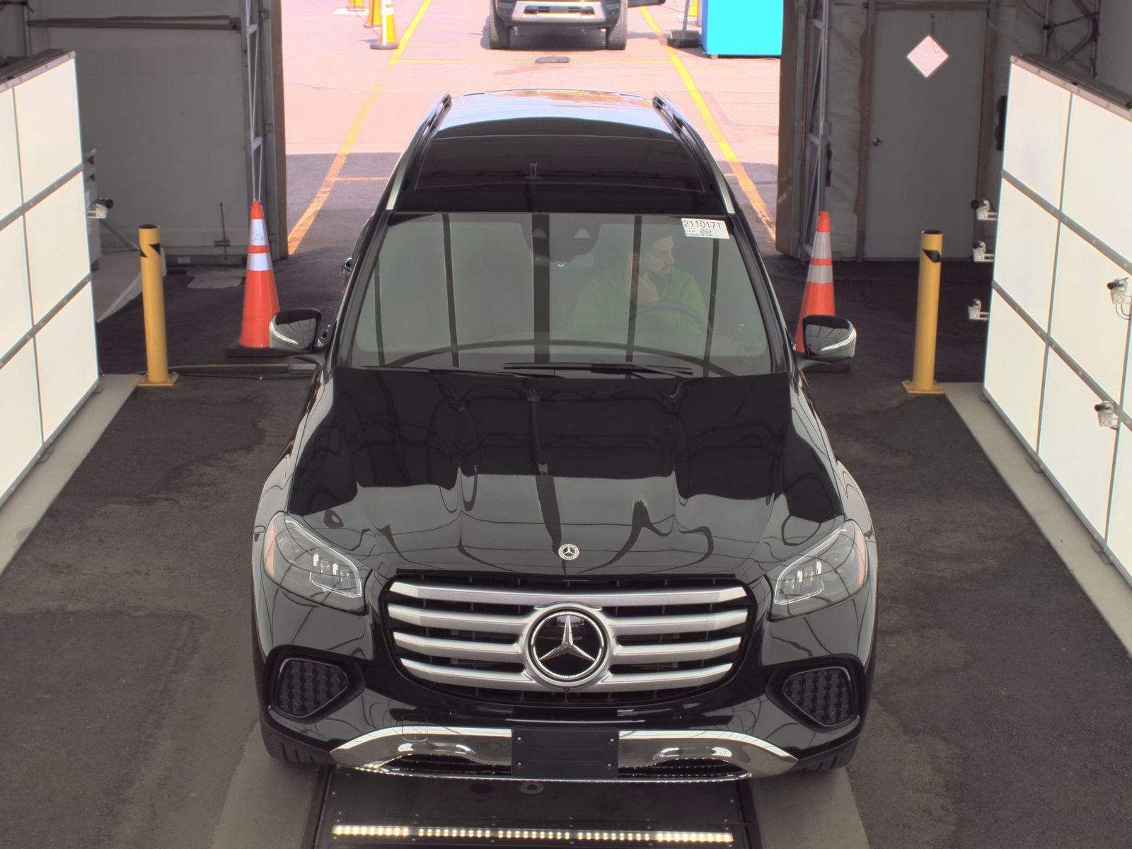 MERCEDES-BENZ GLS - 3