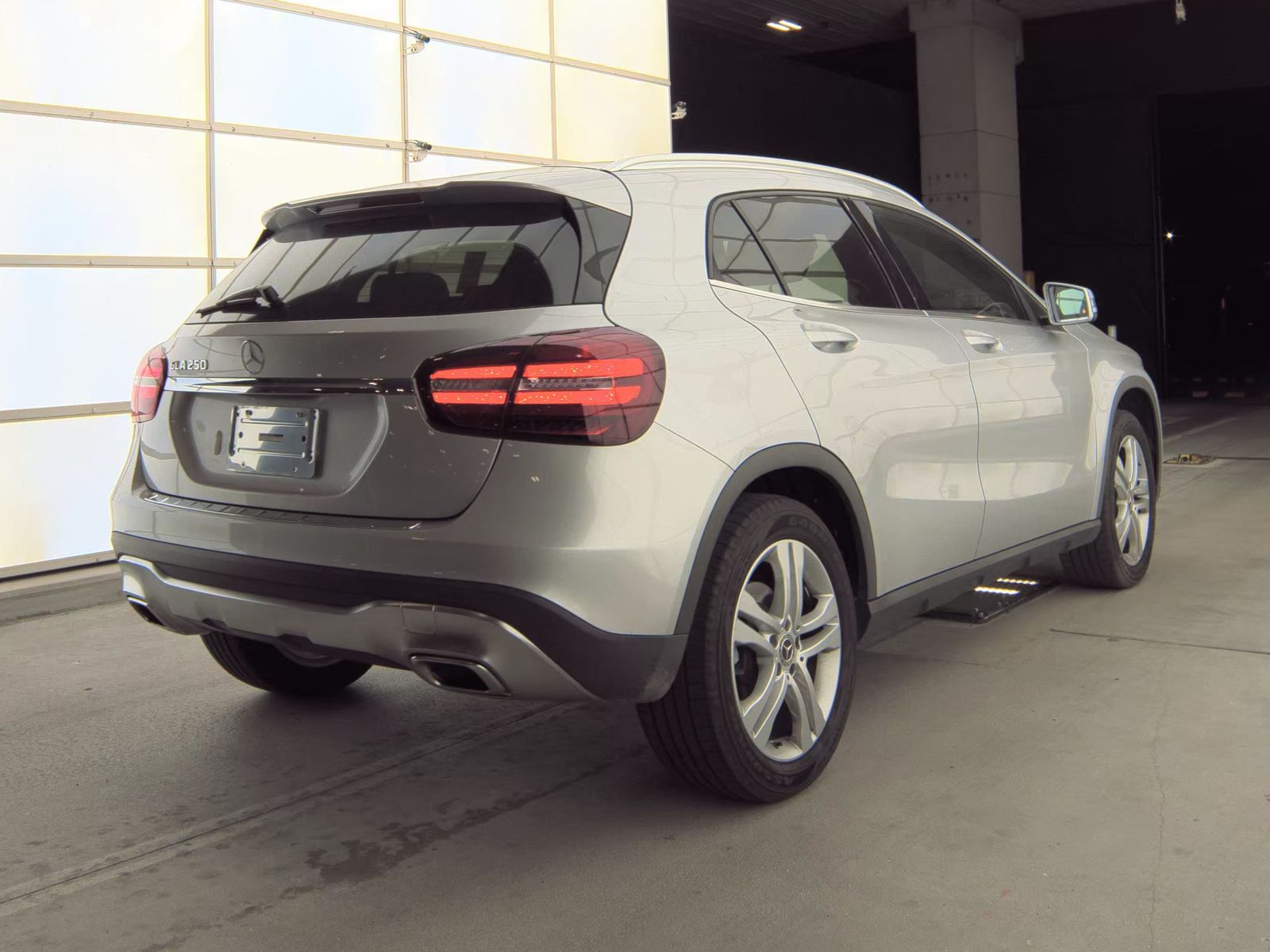 MERCEDES-BENZ GLA-CLASS - 6