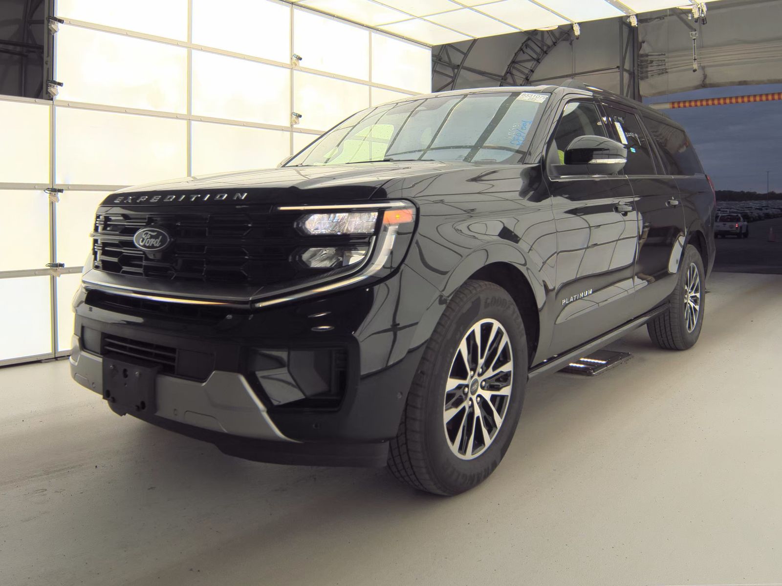 FORD EXPEDITION MAX - 1
