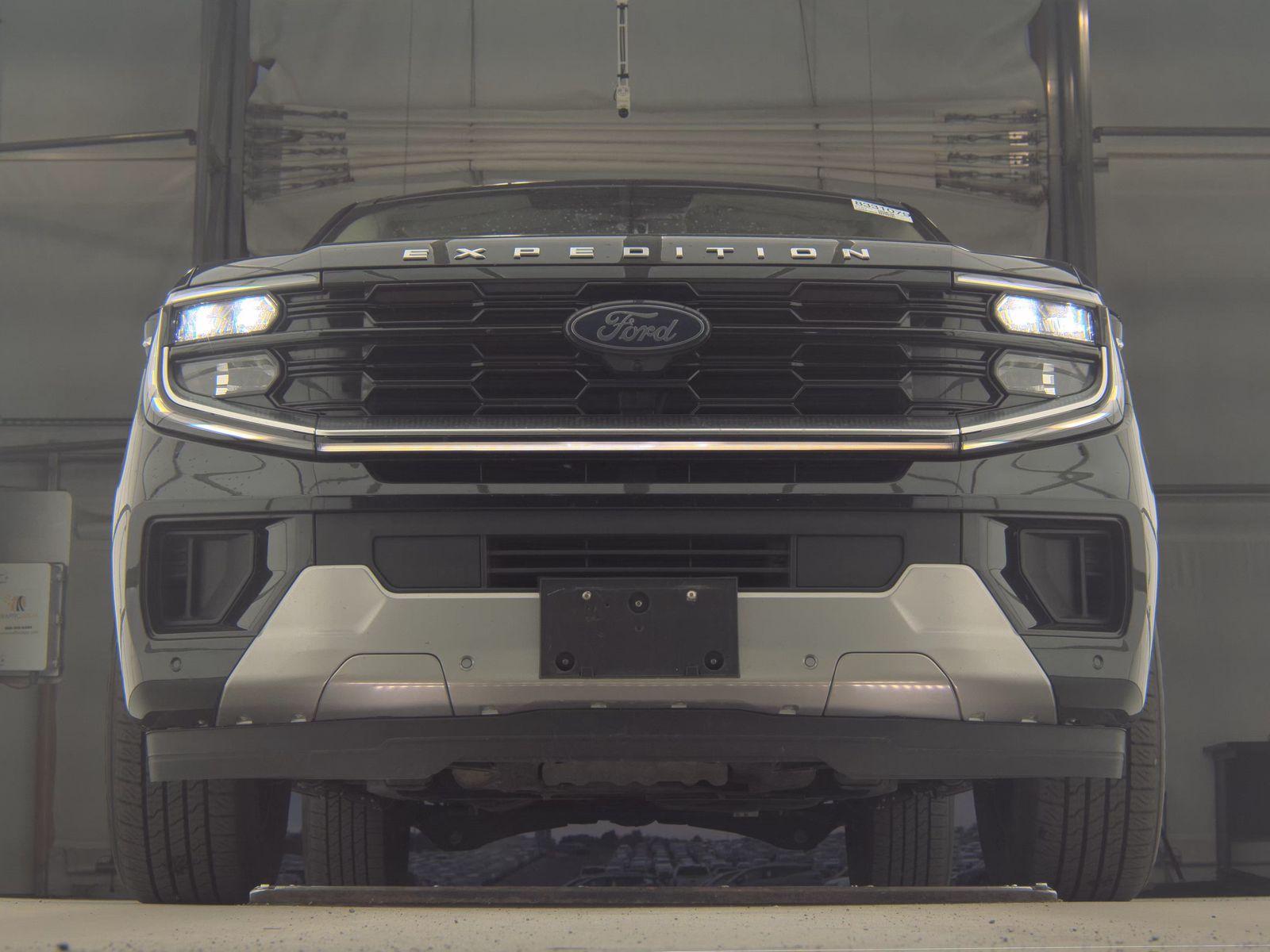 FORD EXPEDITION MAX - 4