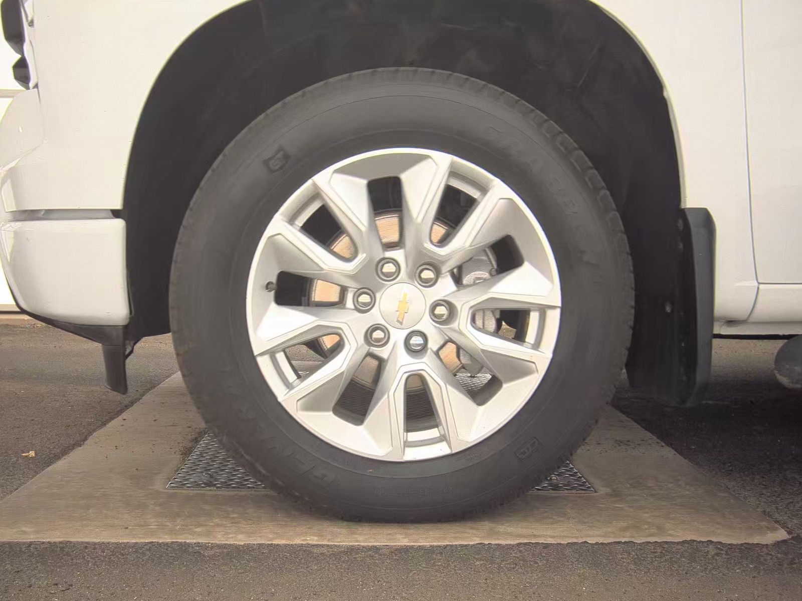 CHEVROLET CUSTOM - 10